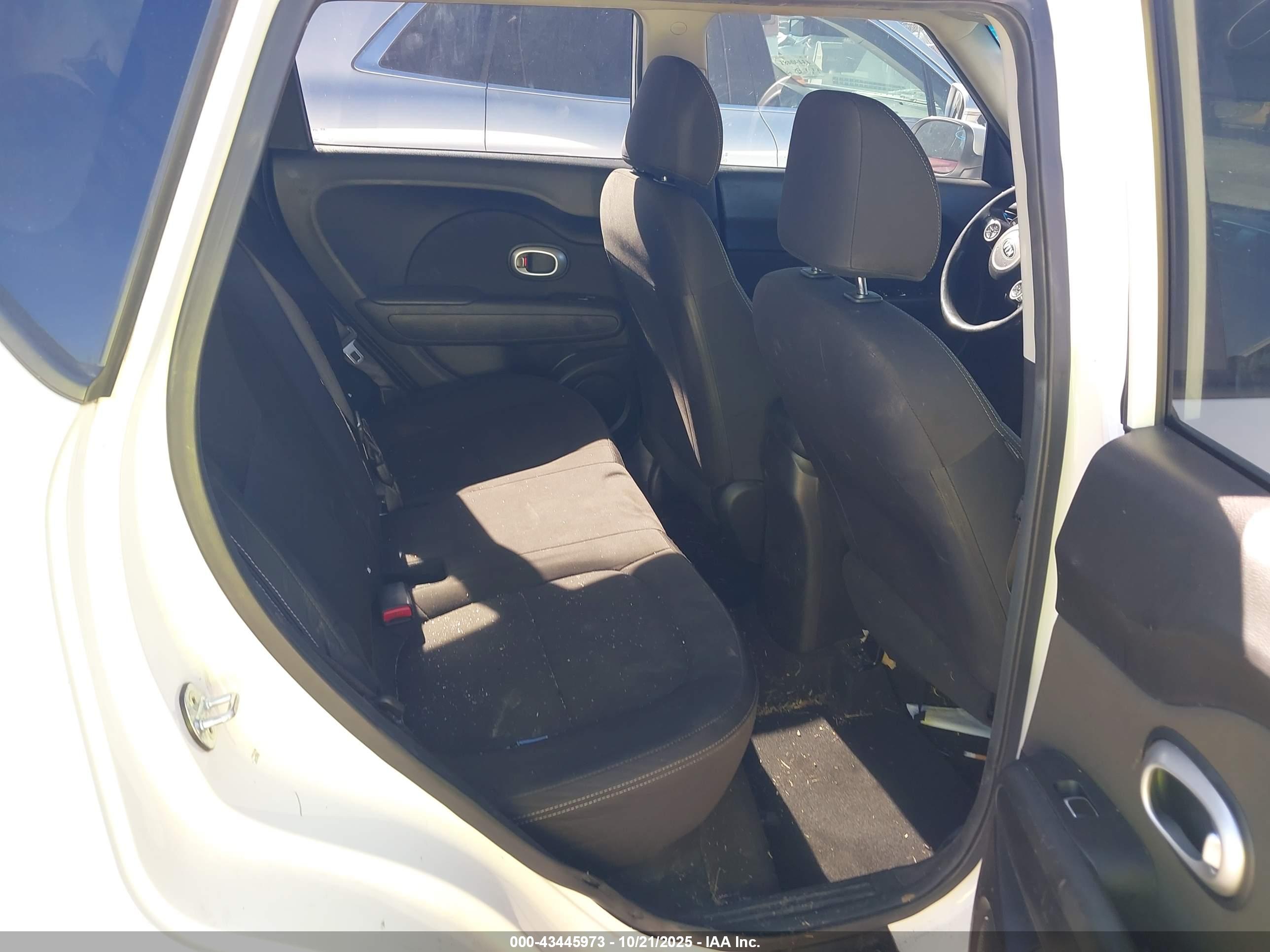 KIA SOUL image 8