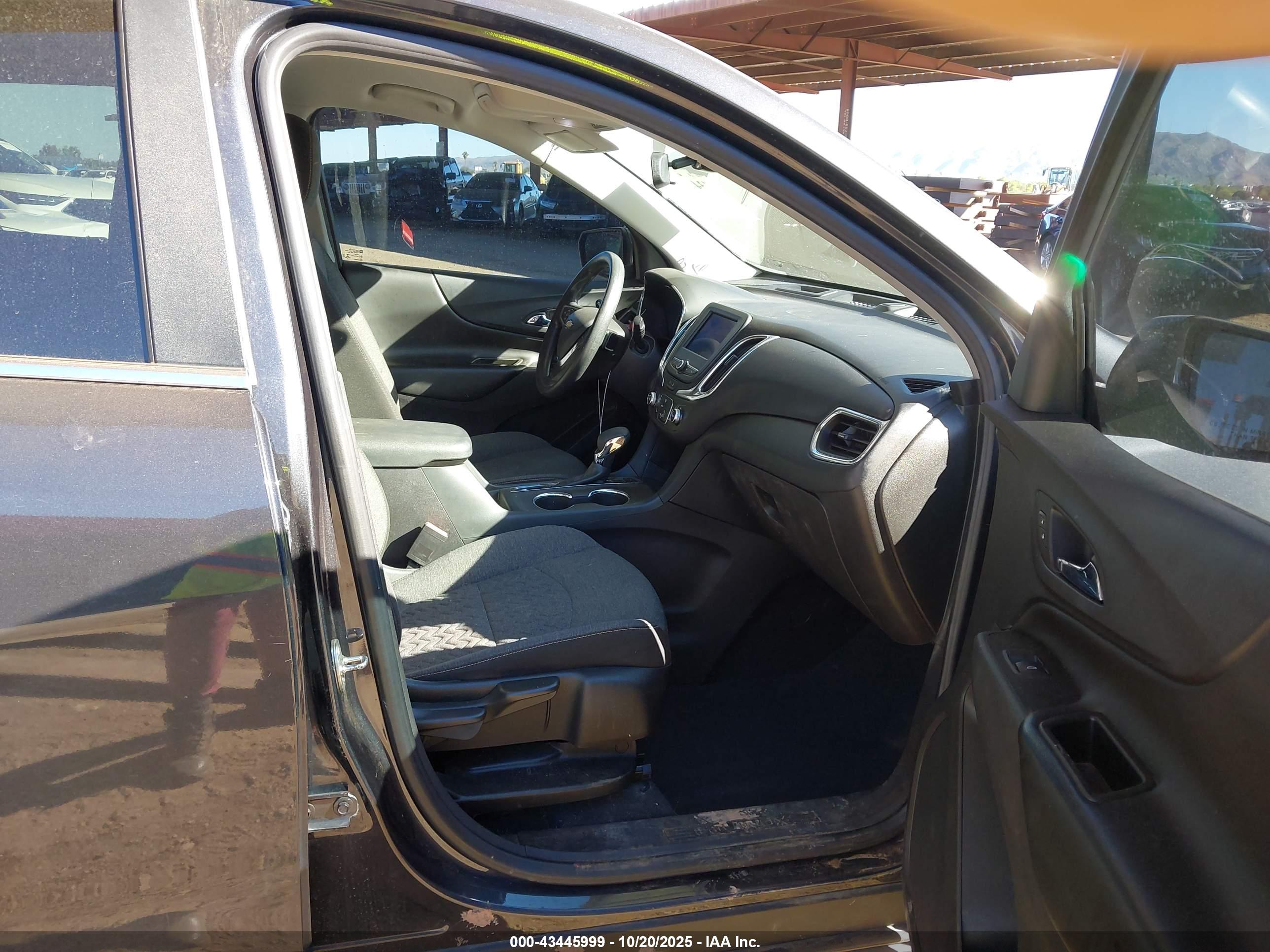 CHEVROLET EQUINOX image 5