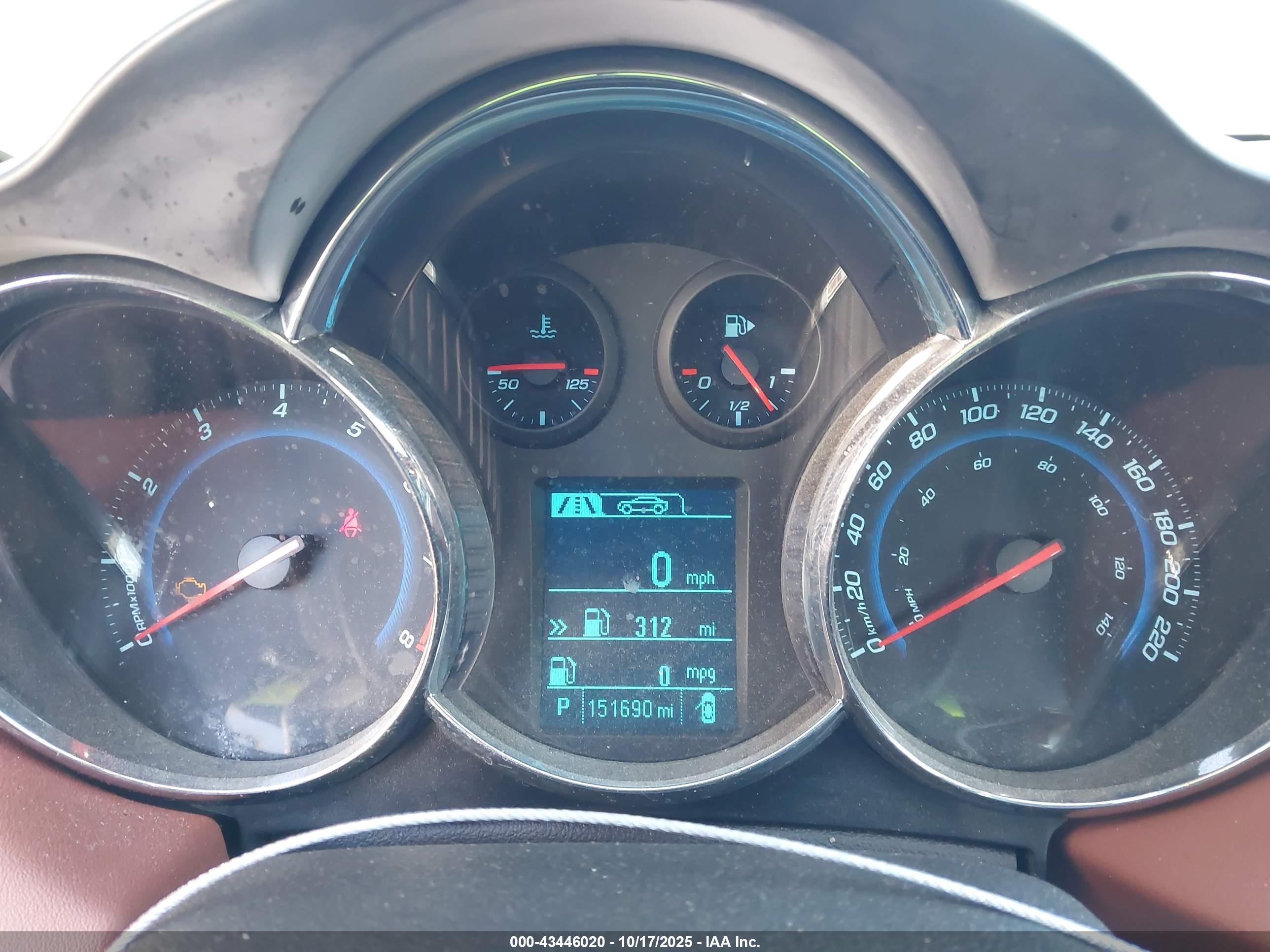 CHEVROLET CRUZE image 7