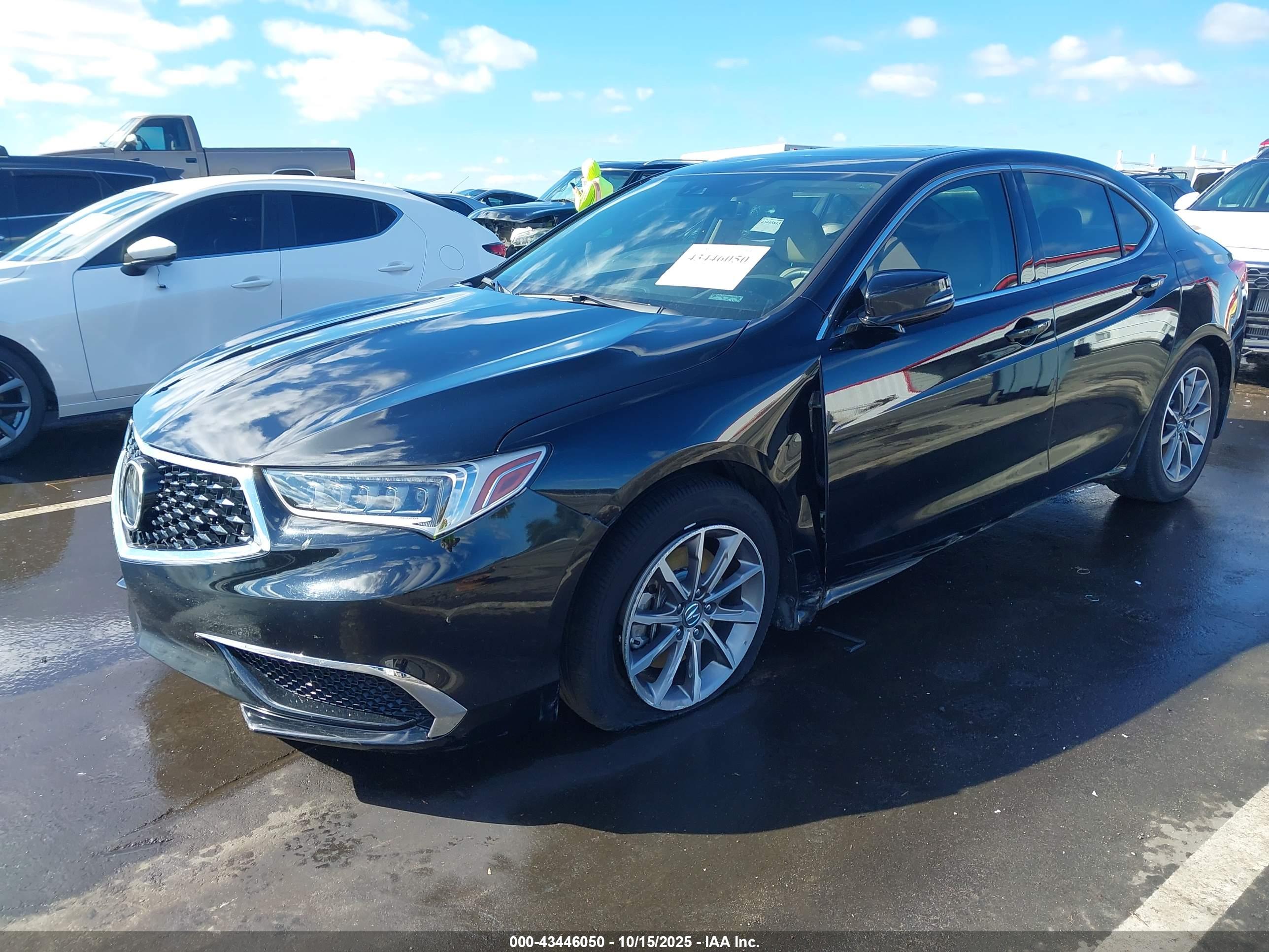 ACURA TLX image 2