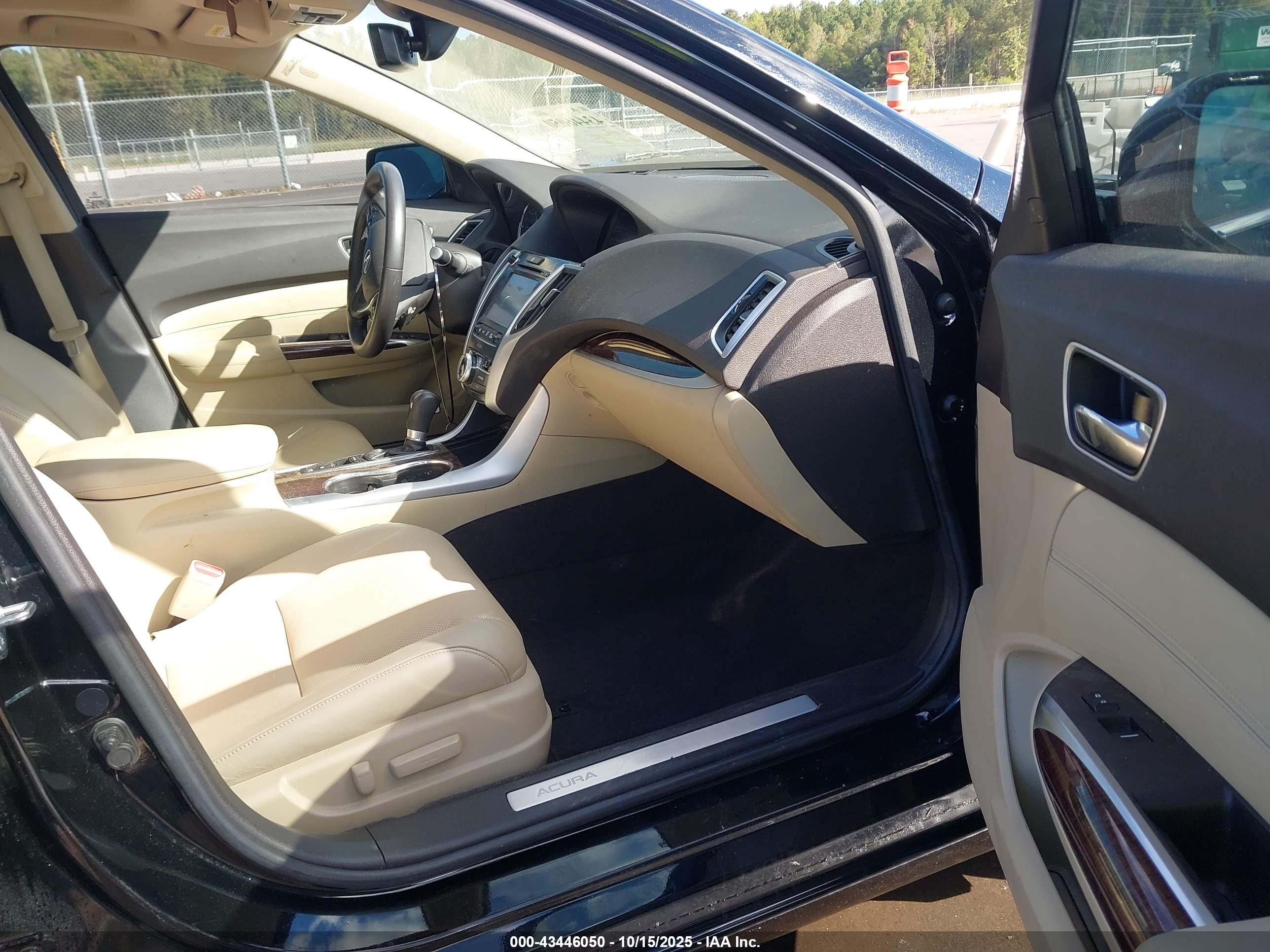 ACURA TLX image 5