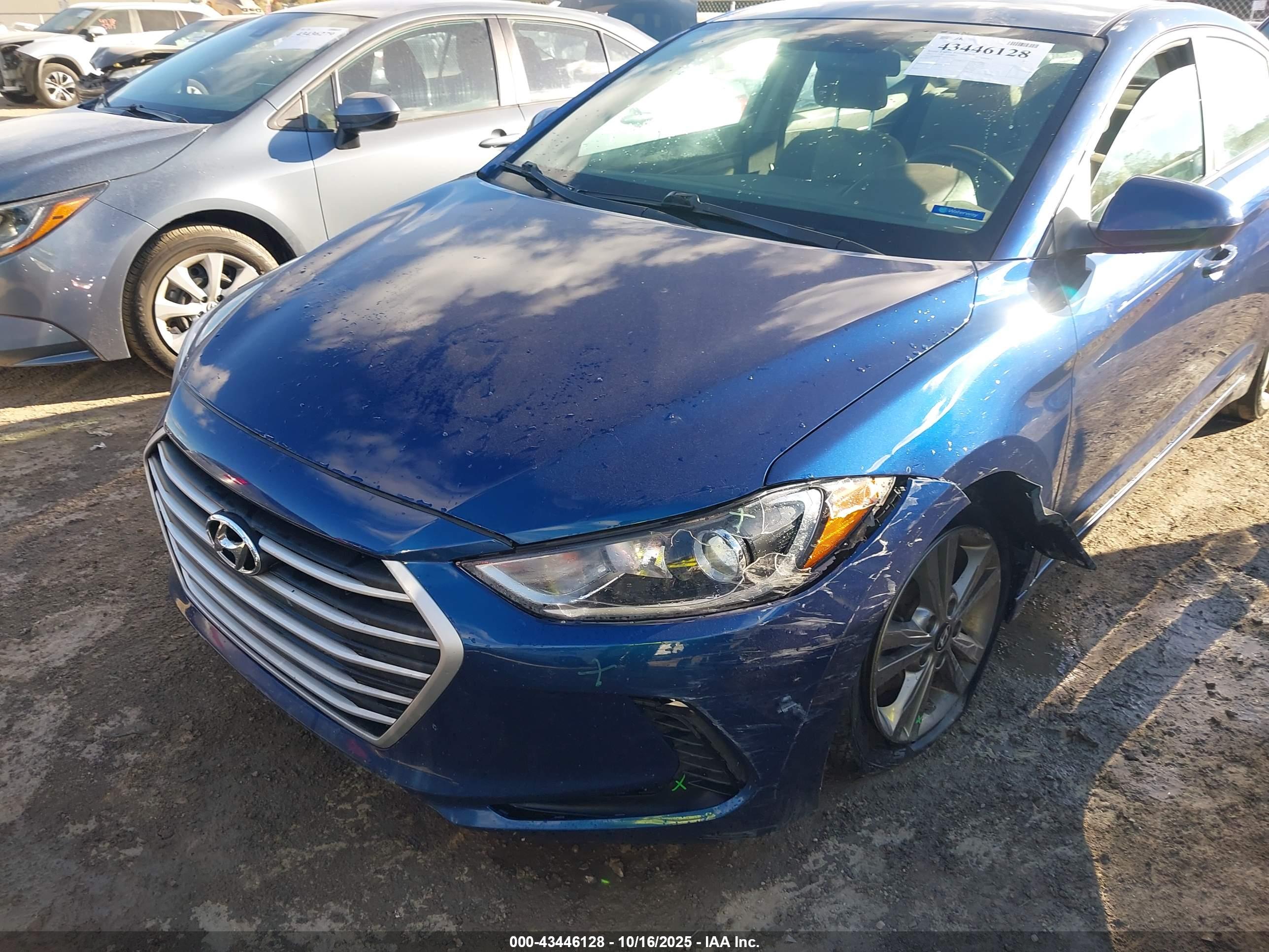 HYUNDAI ELANTRA image 6