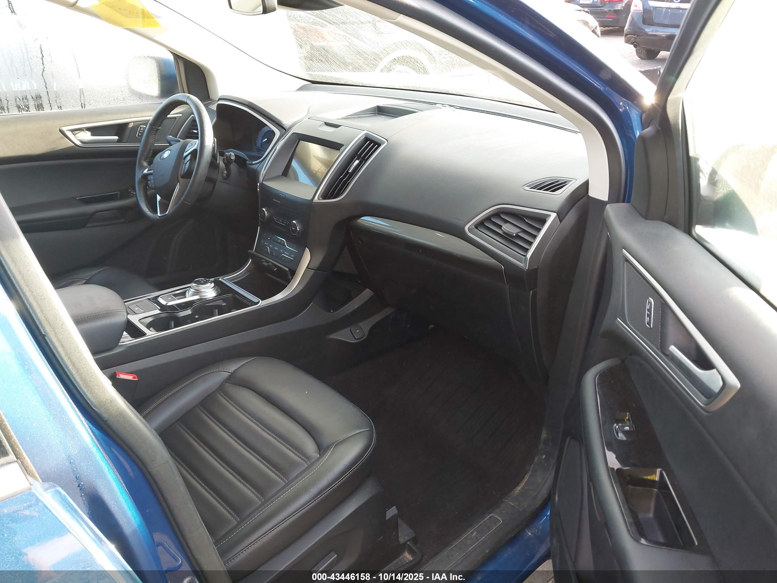 FORD EDGE image 5