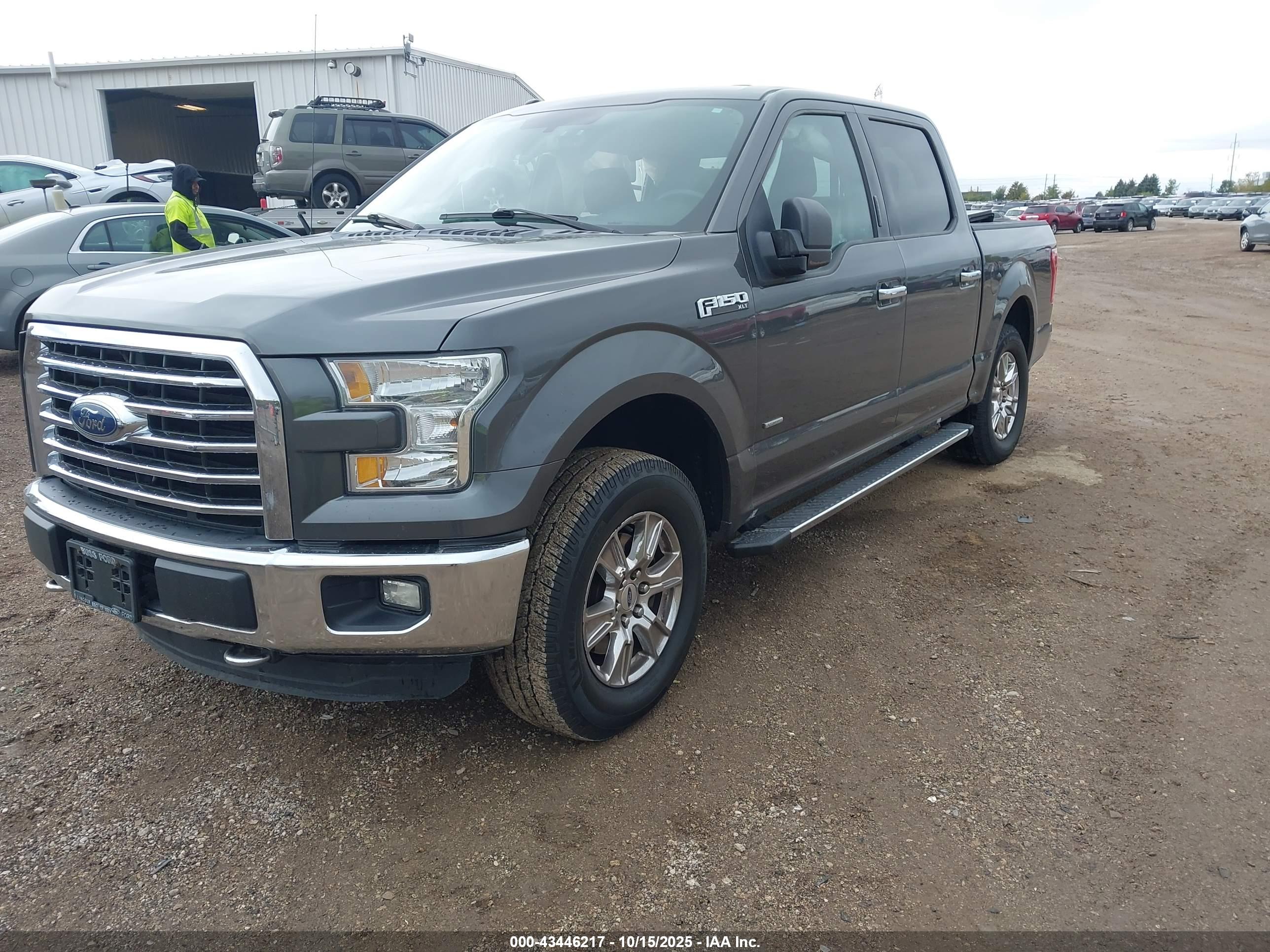FORD F-150 image 2