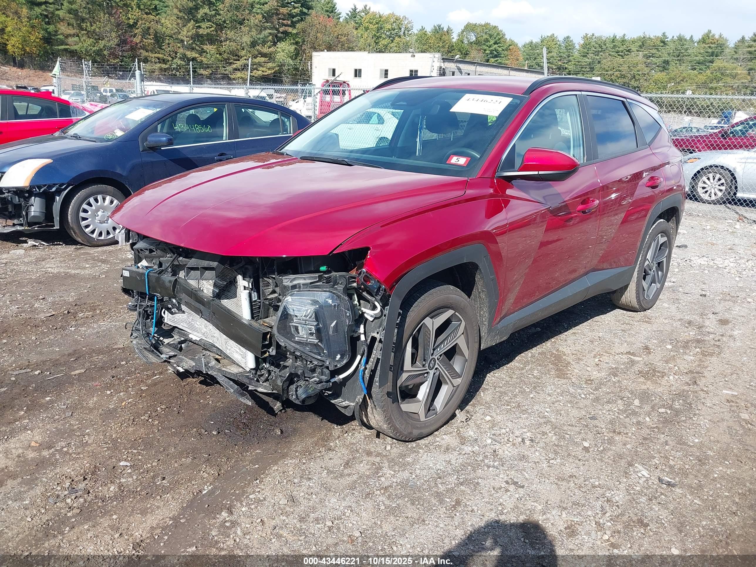HYUNDAI TUCSON image 2