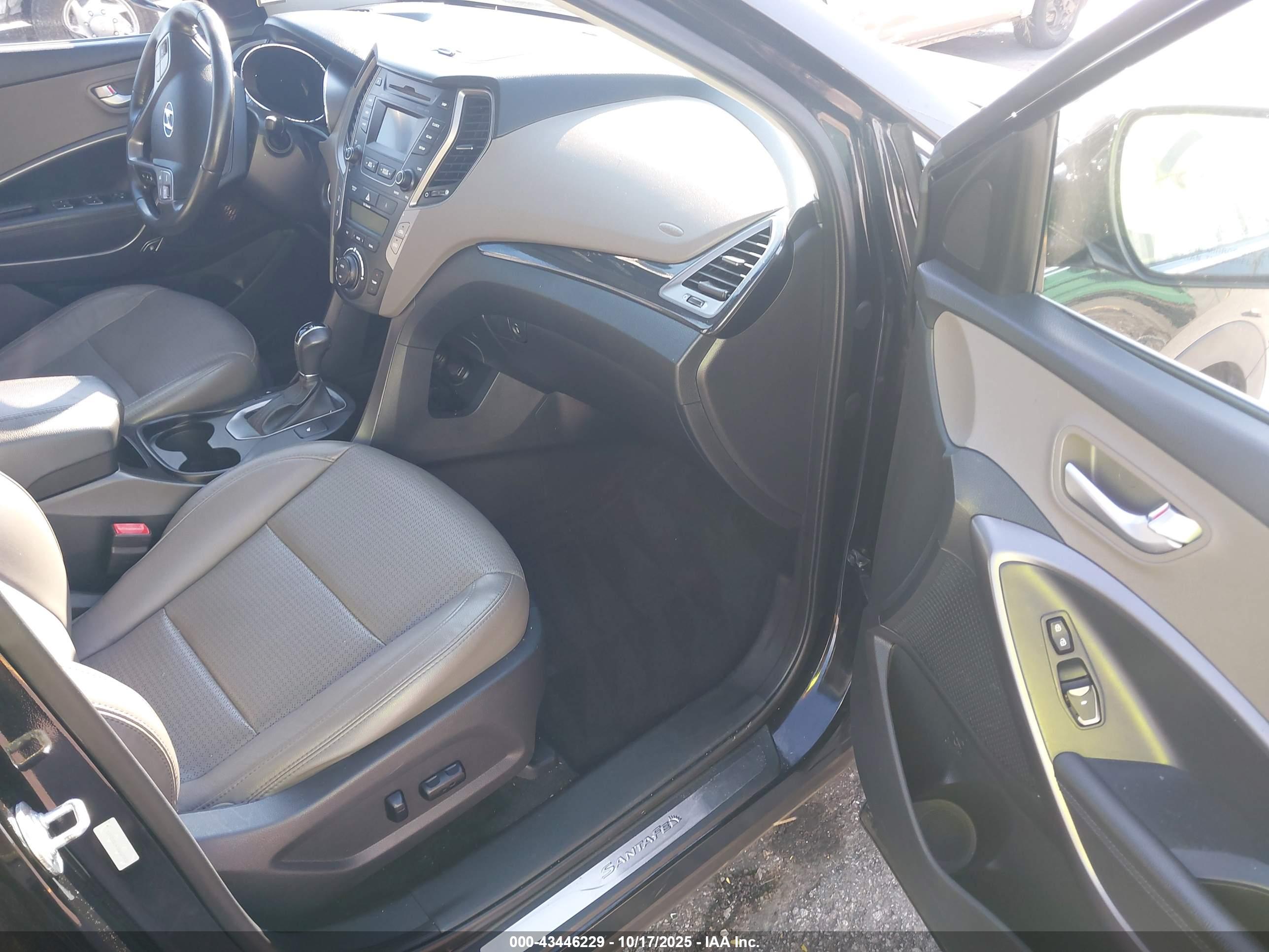 HYUNDAI SANTA image 5