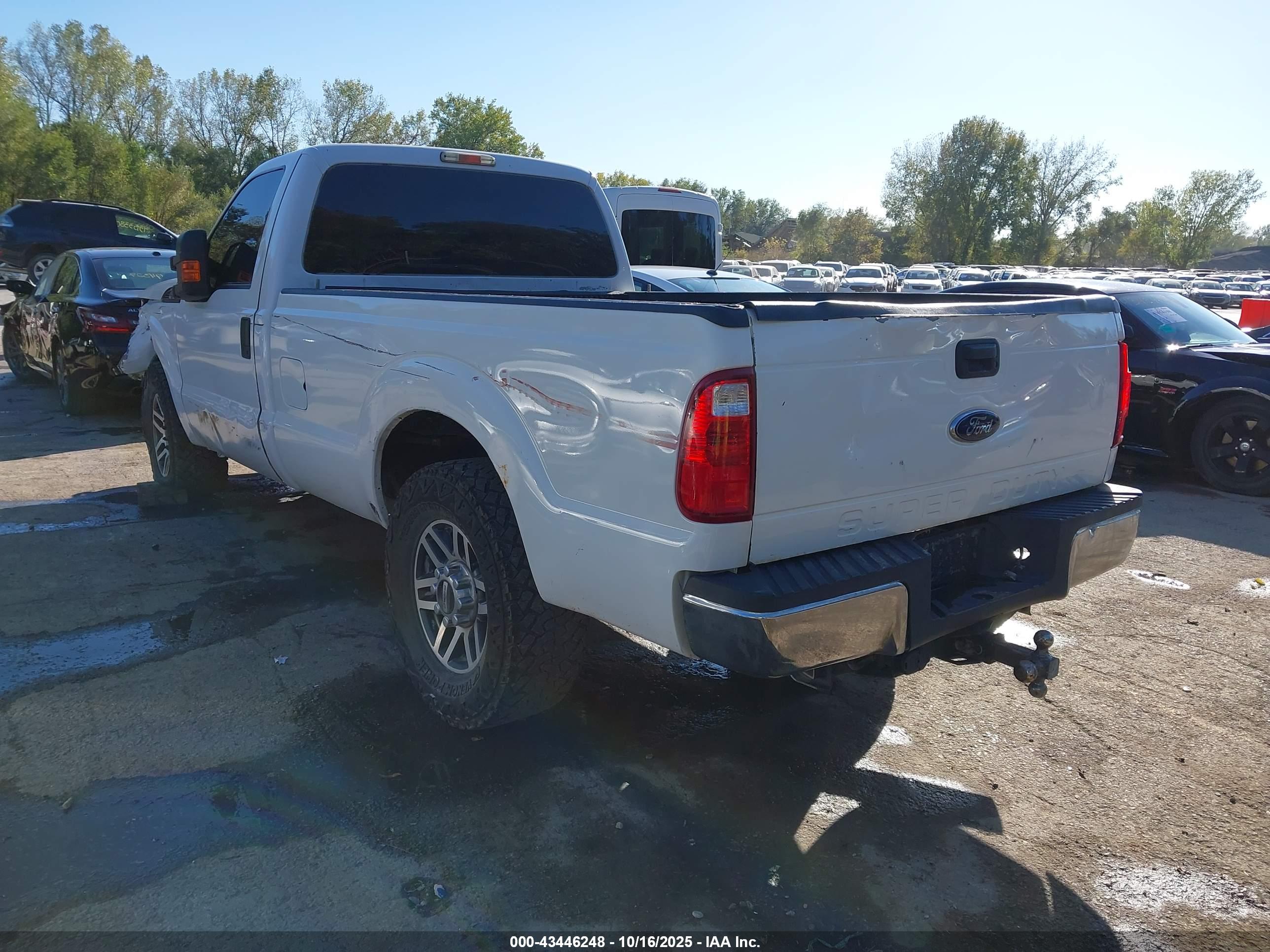 FORD F-250 image 3