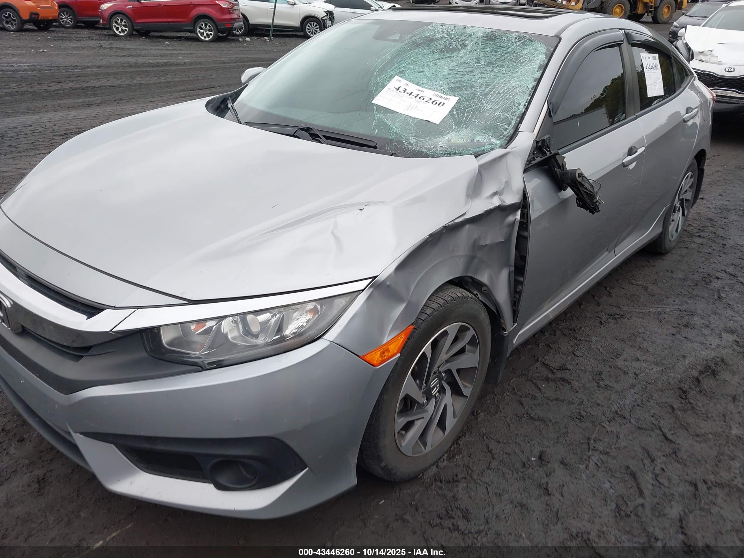 HONDA CIVIC image 6