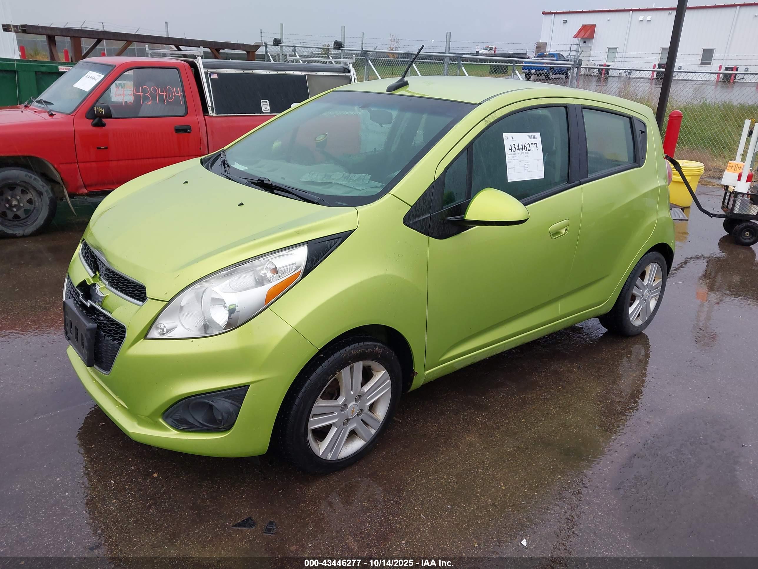 CHEVROLET SPARK image 2