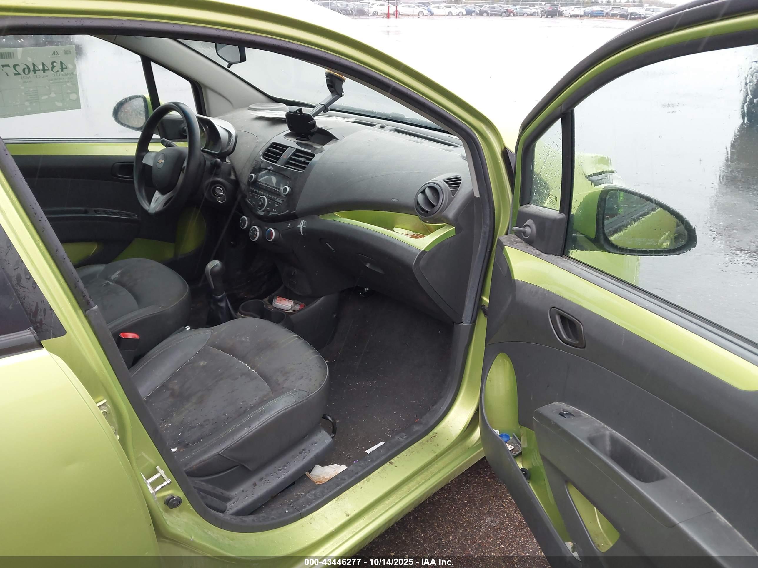 CHEVROLET SPARK image 5