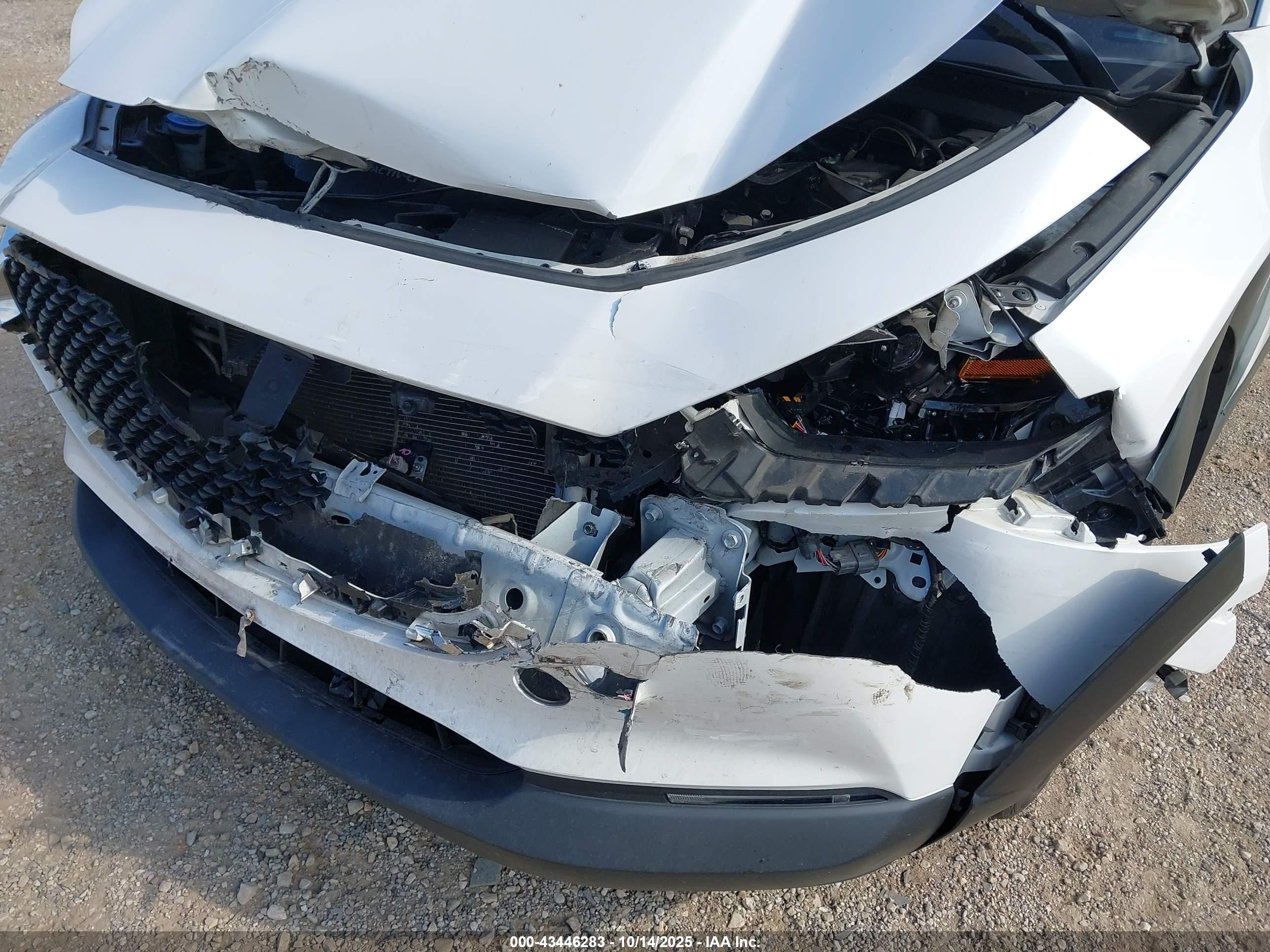 MAZDA CX-30 image 6
