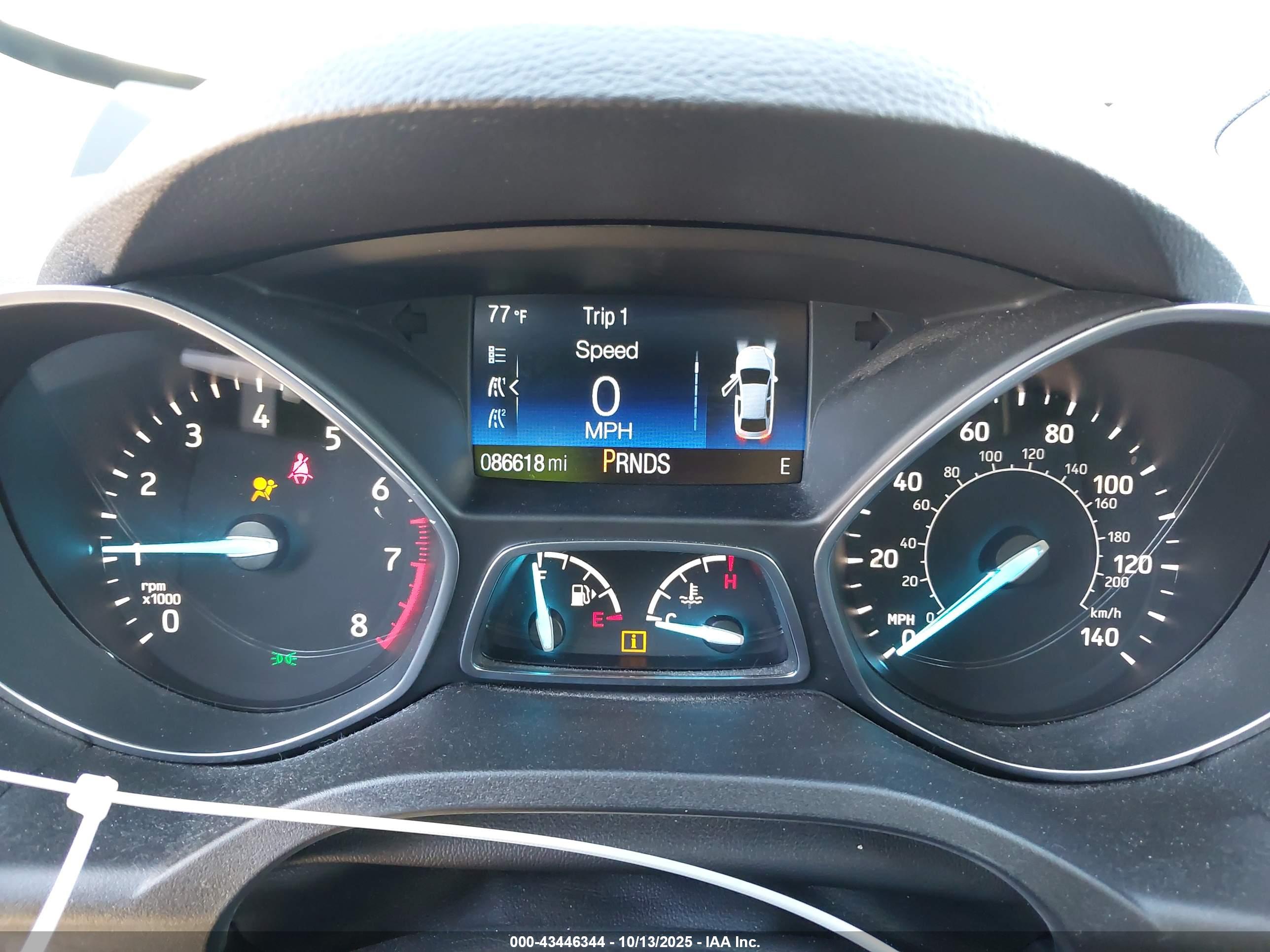FORD ESCAPE image 7