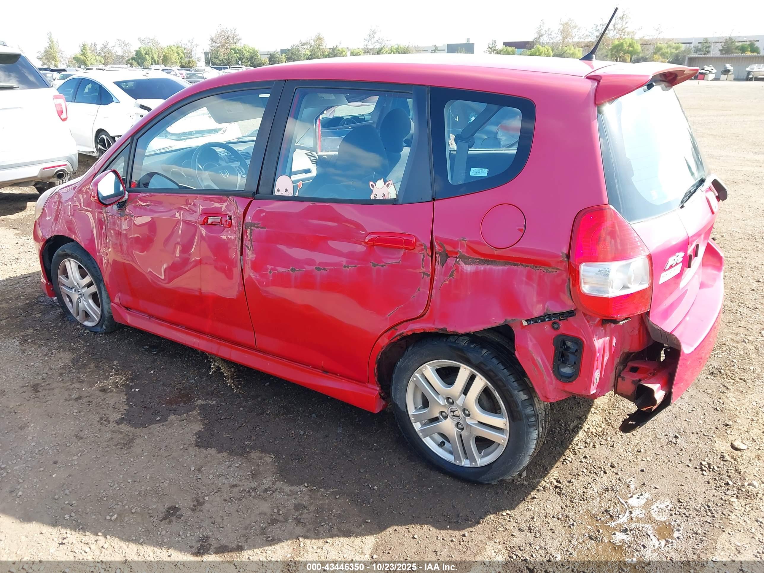 HONDA FIT image 3