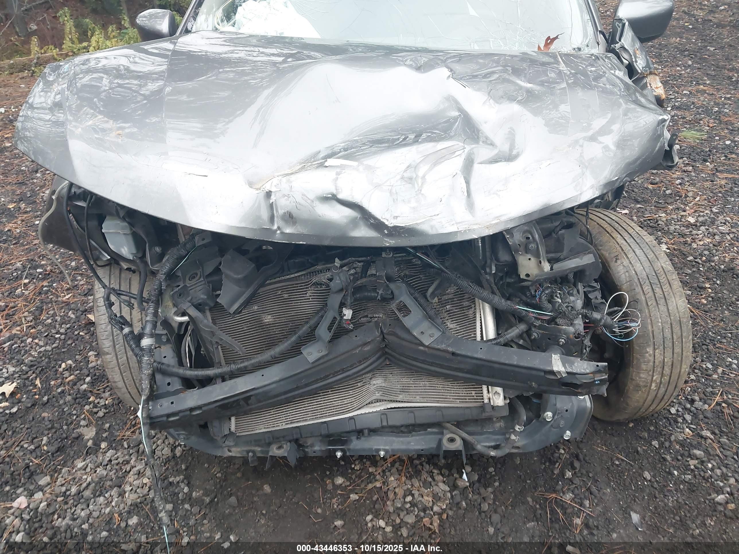 NISSAN ROGUE image 6