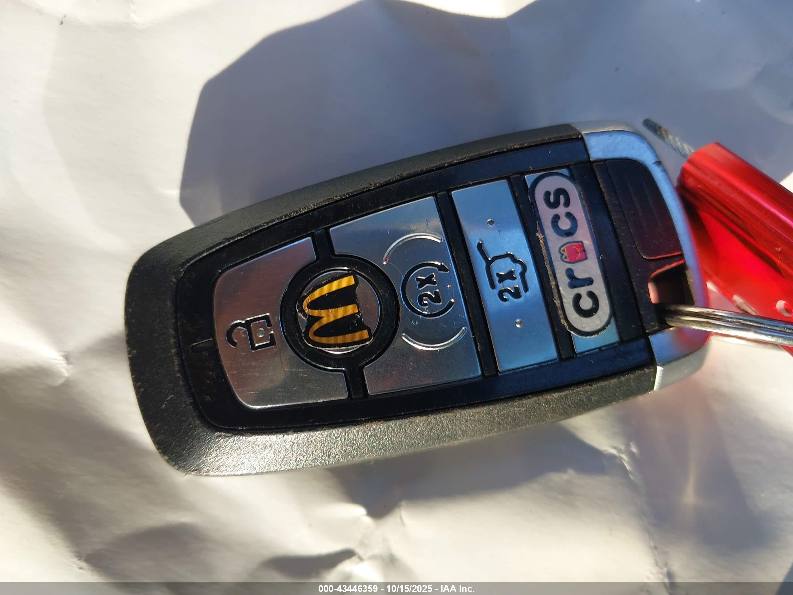 FORD EXPLORER image 11