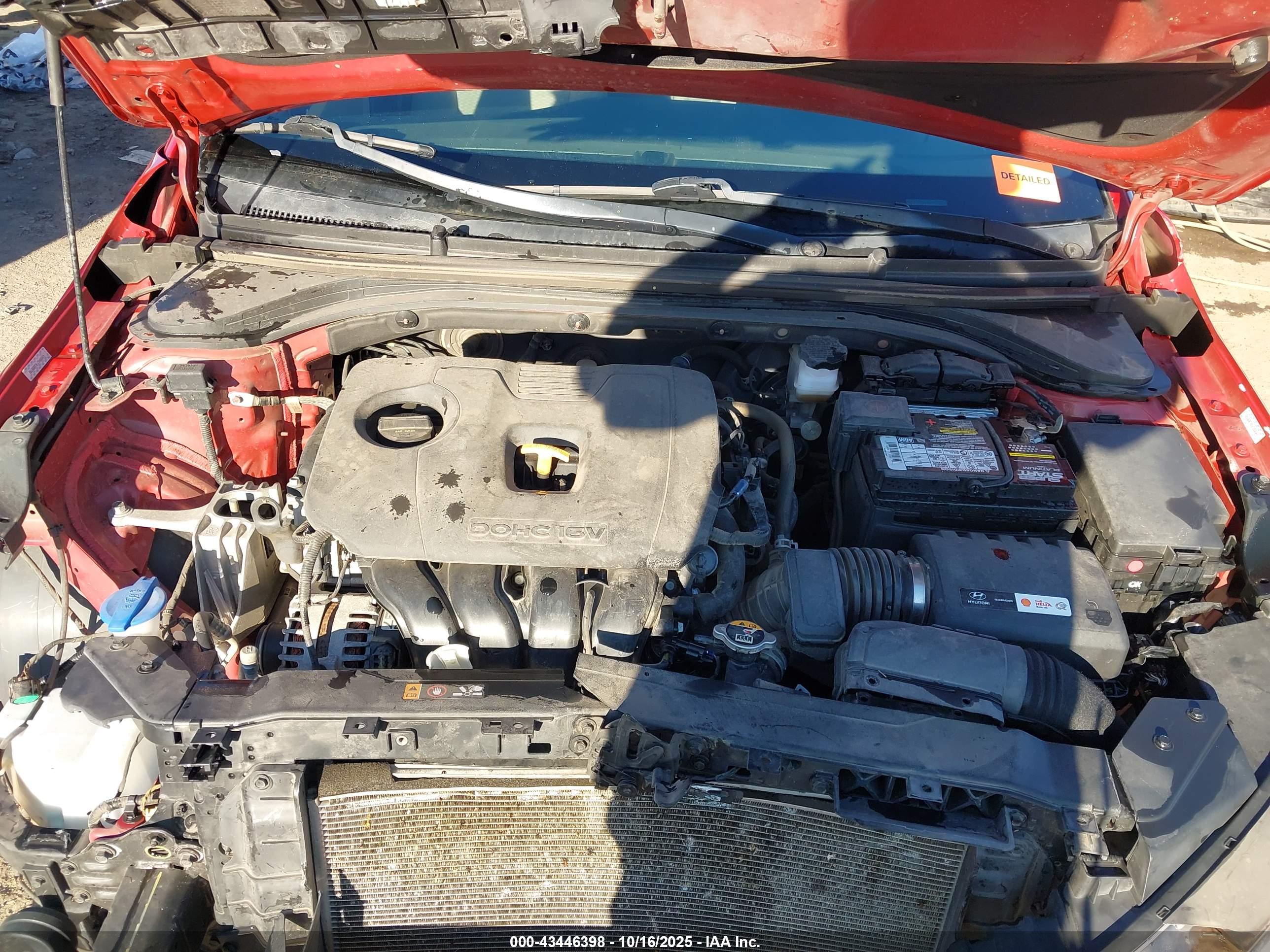 HYUNDAI ELANTRA image 10