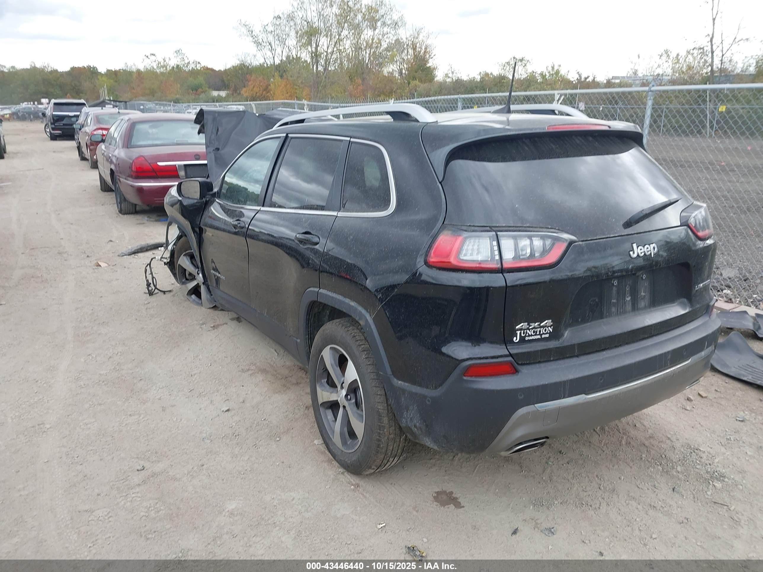 JEEP CHEROKEE image 3