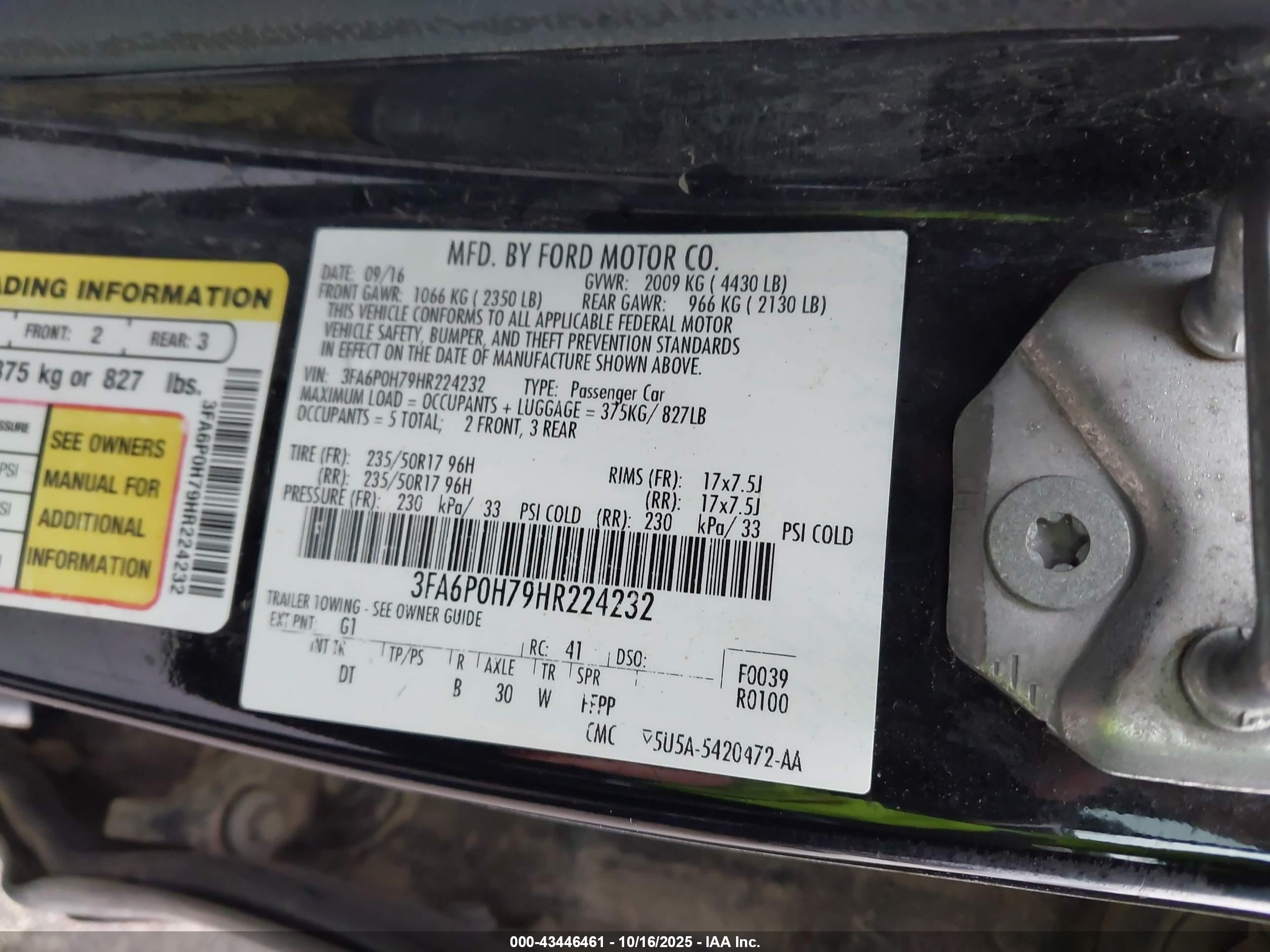 FORD FUSION image 9