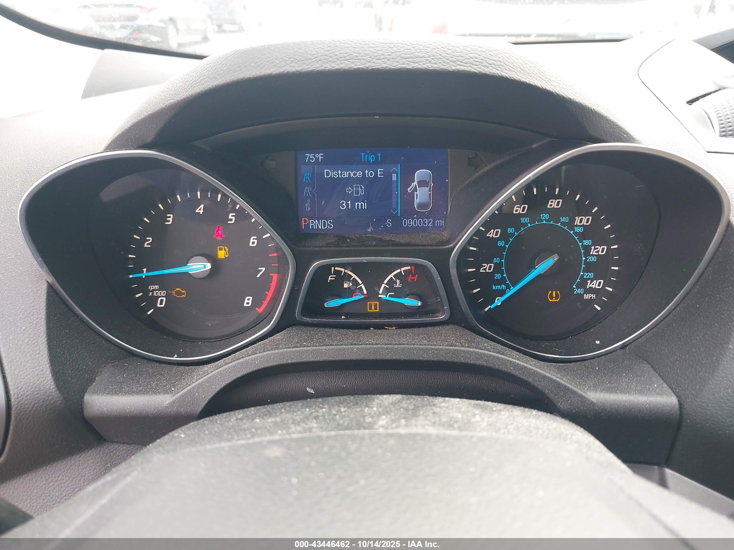 FORD ESCAPE image 7