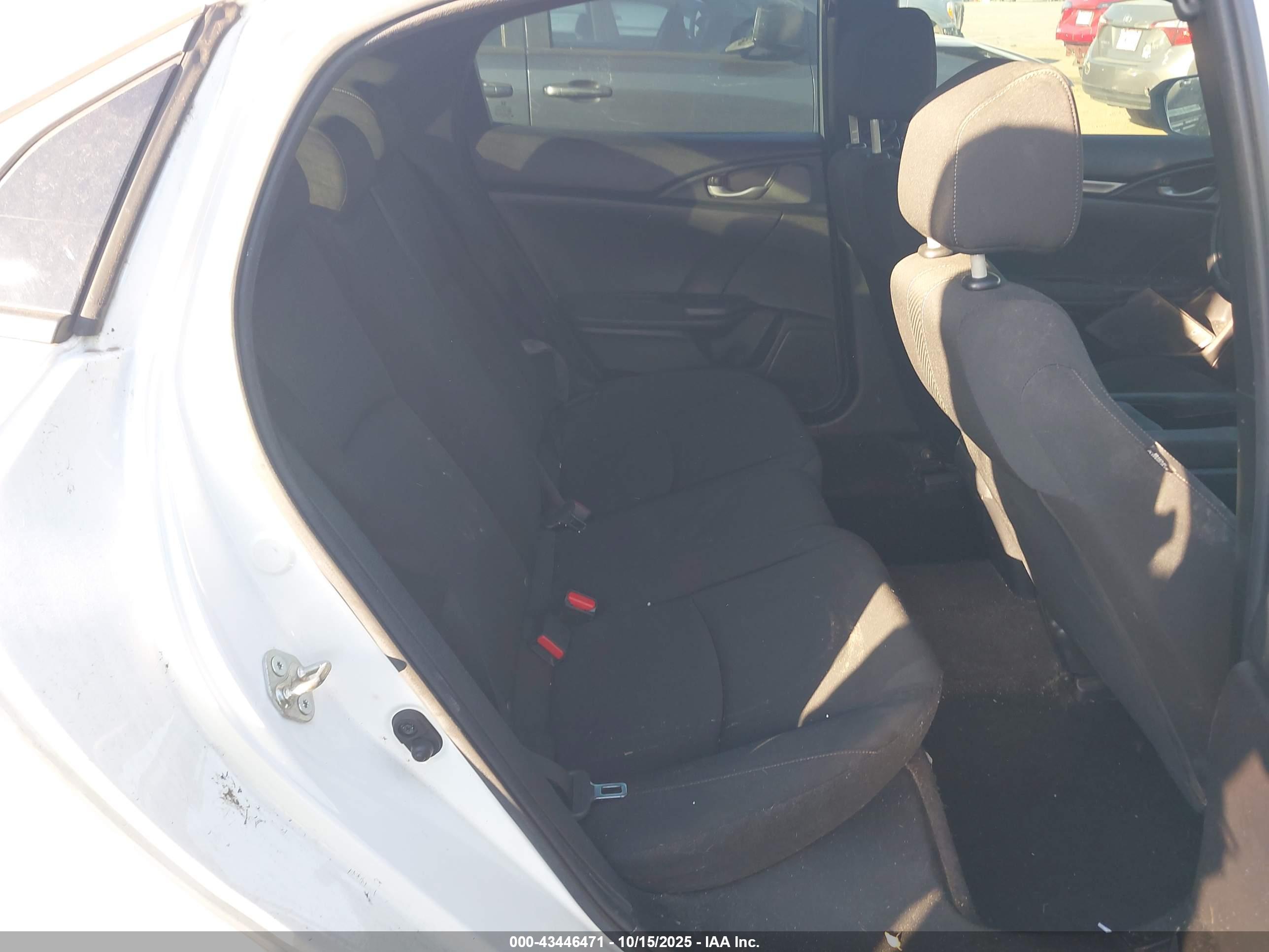 HONDA CIVIC image 8