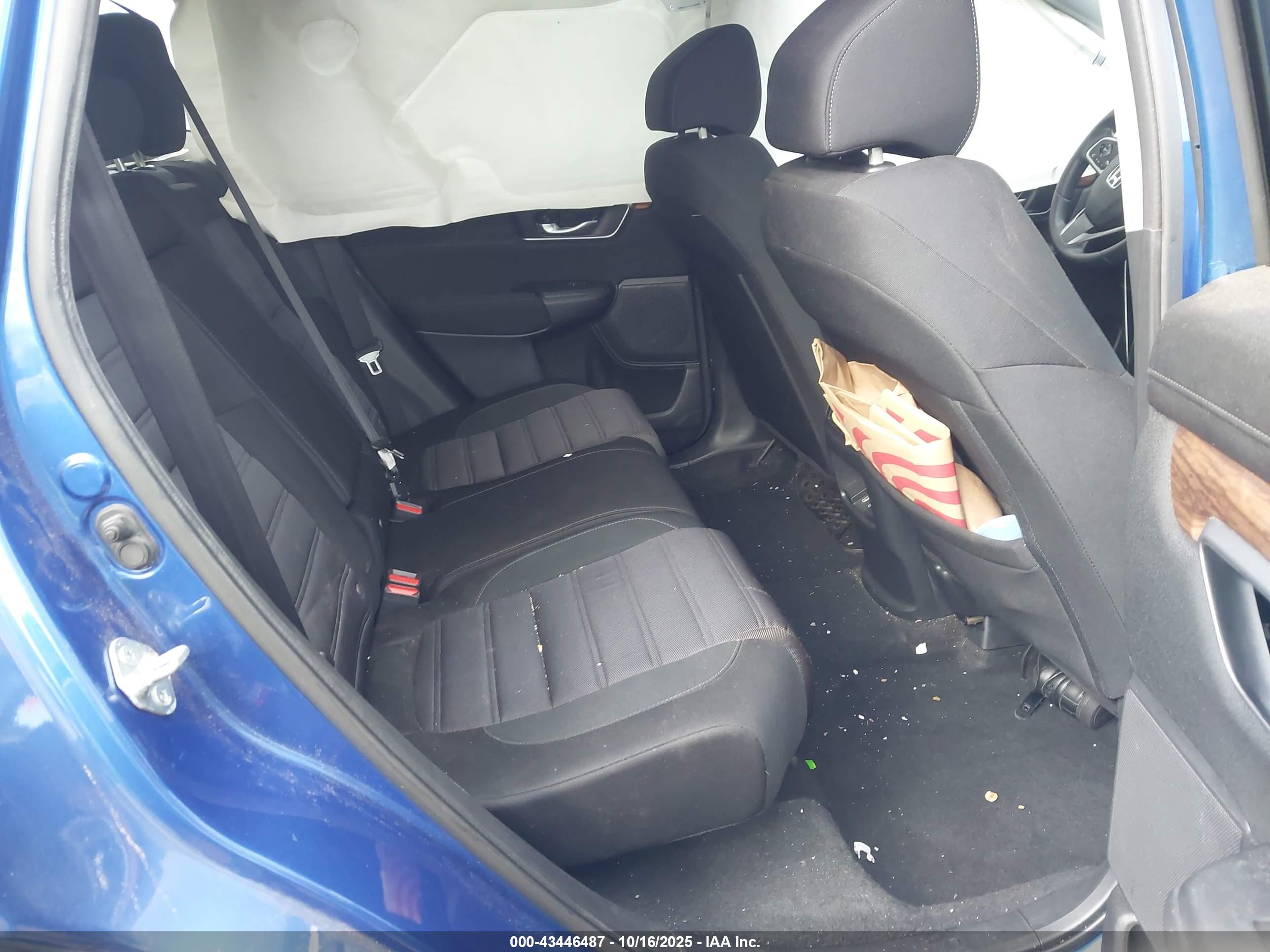 HONDA CR-V image 8