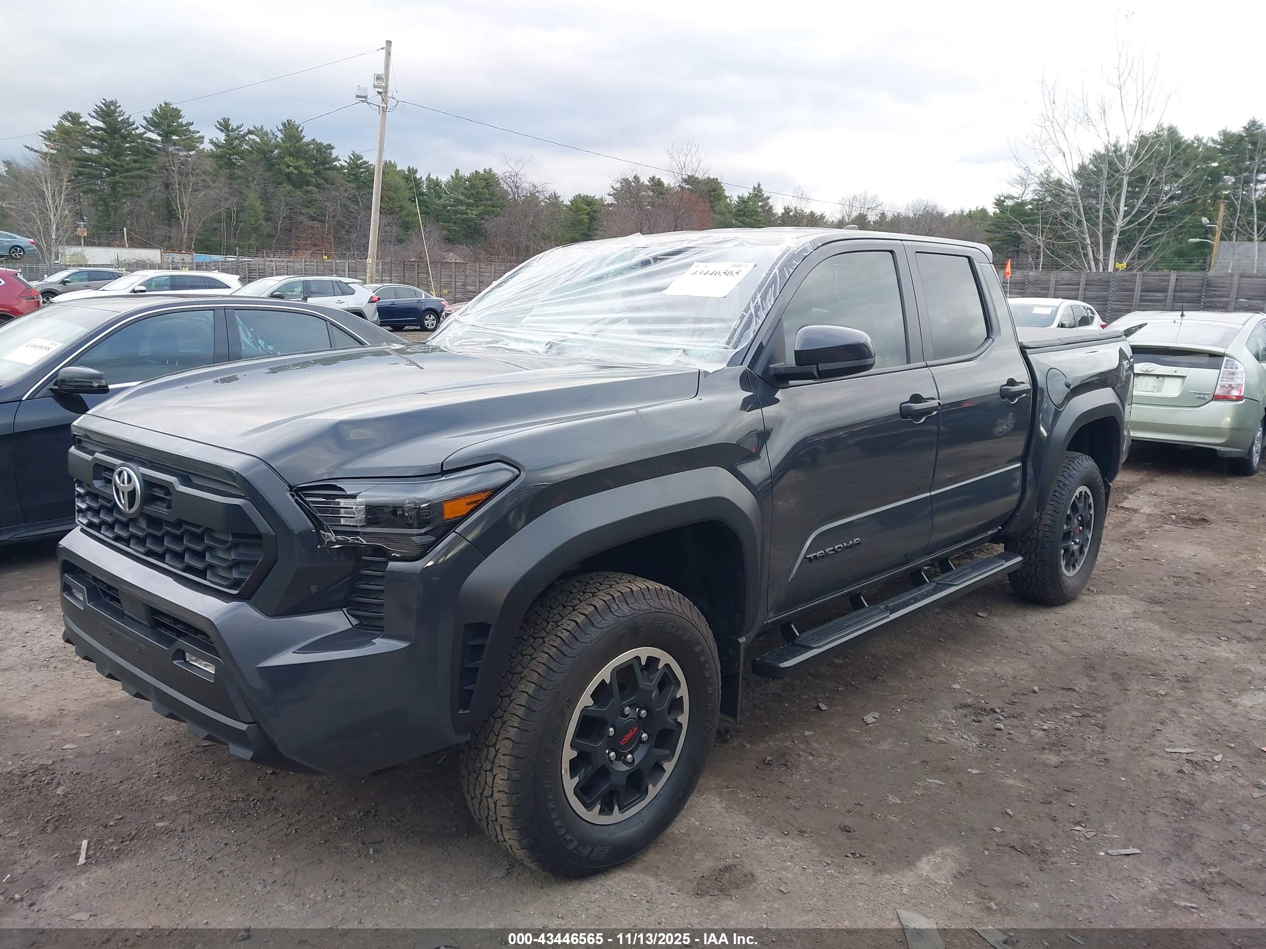 TOYOTA TACOMA image 2