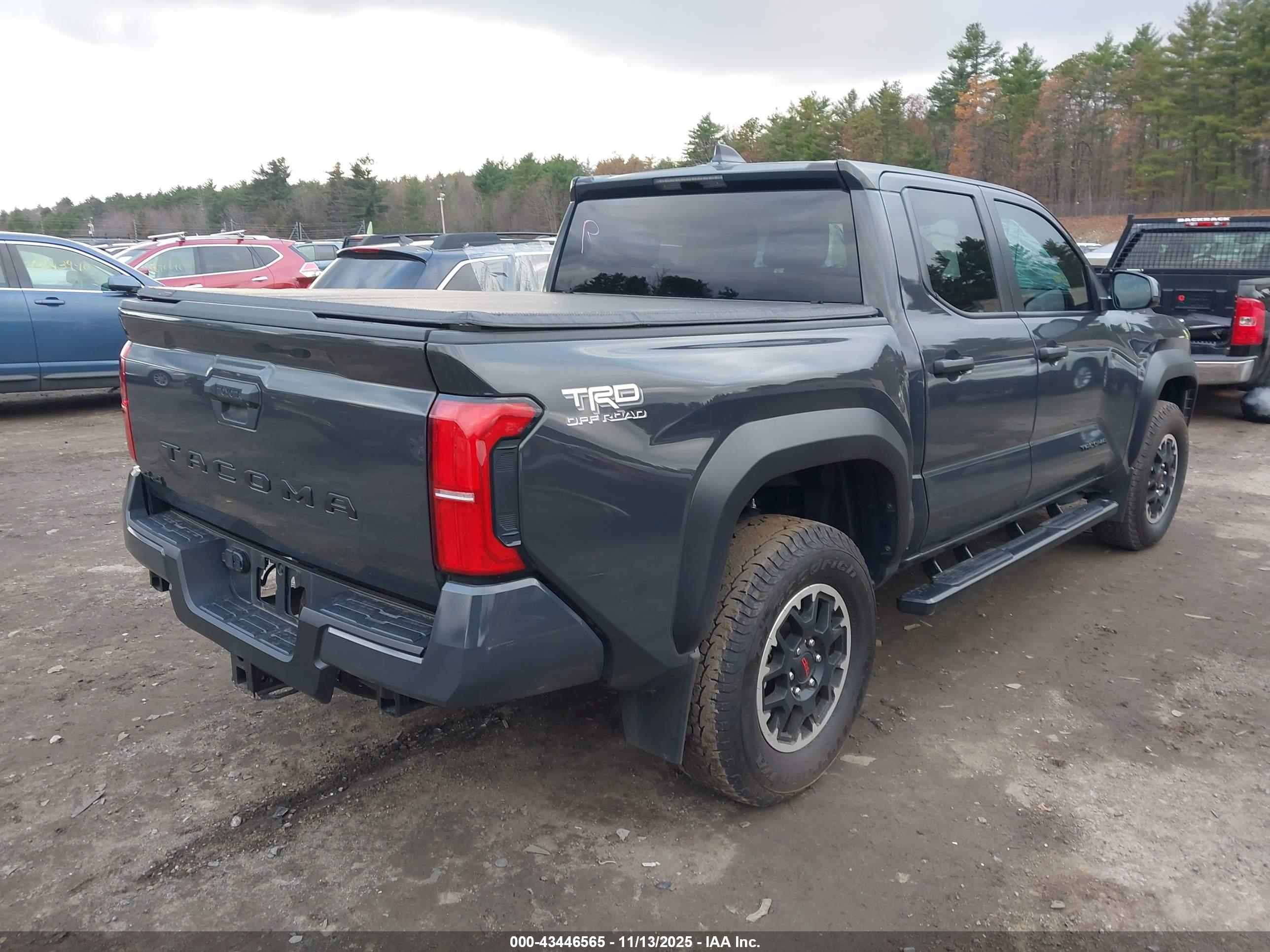 TOYOTA TACOMA image 4