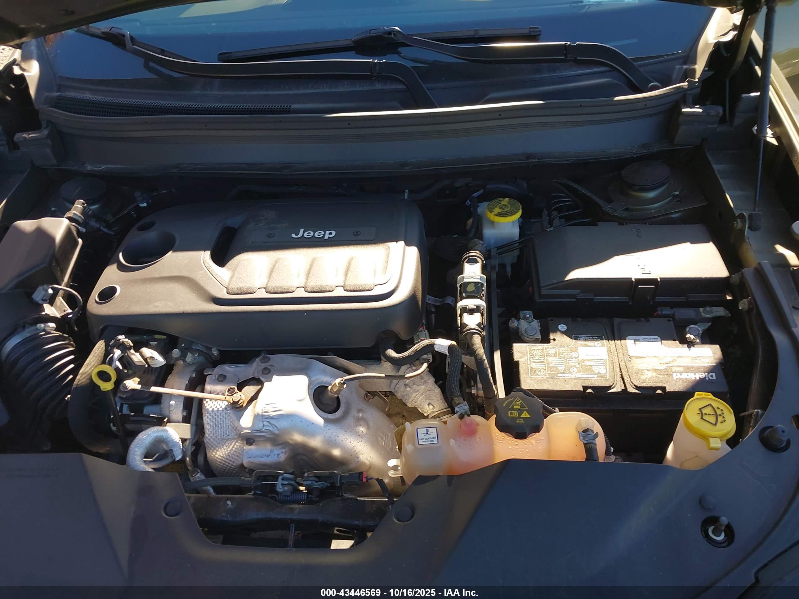 JEEP CHEROKEE image 10