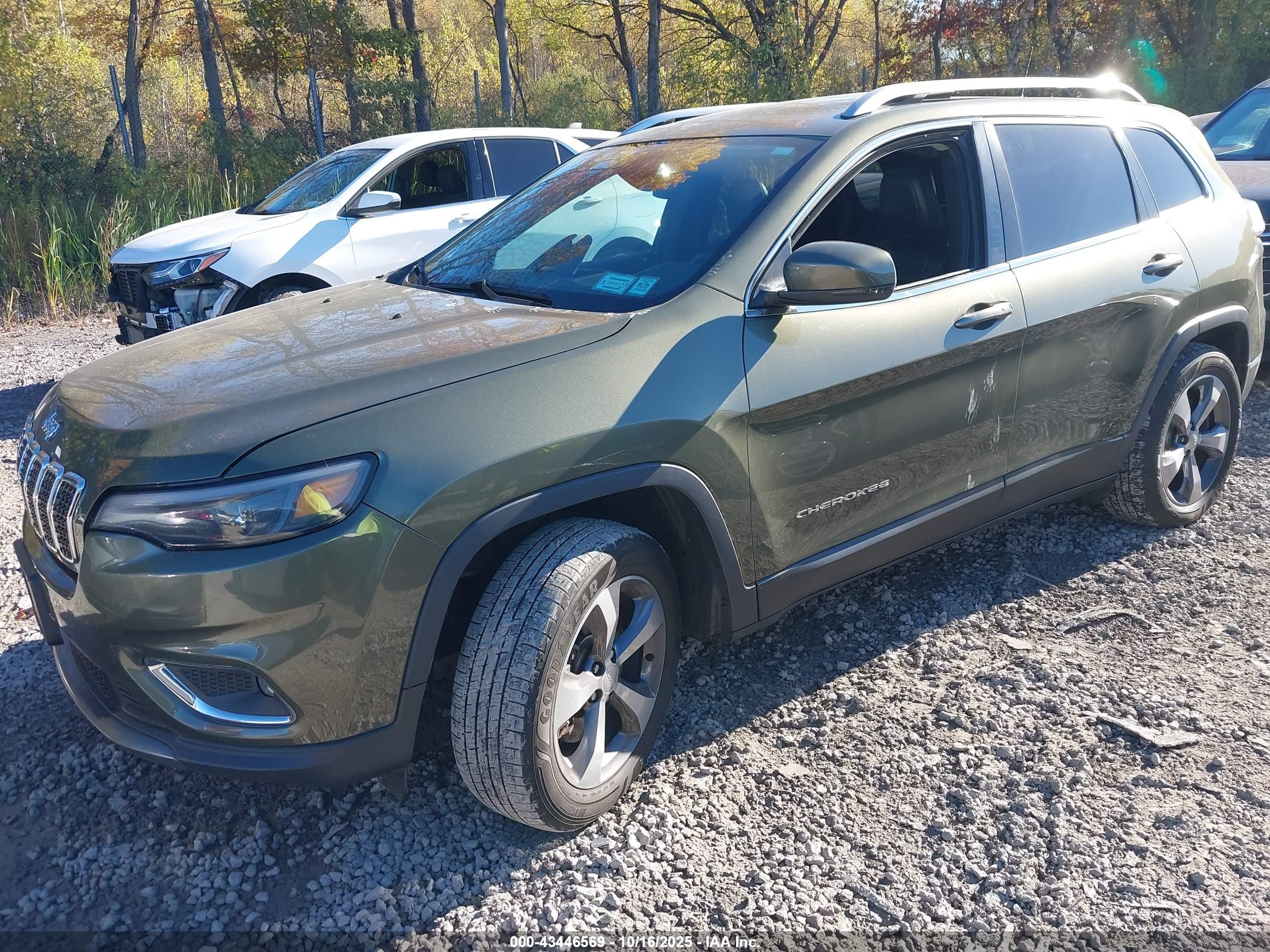 JEEP CHEROKEE image 2