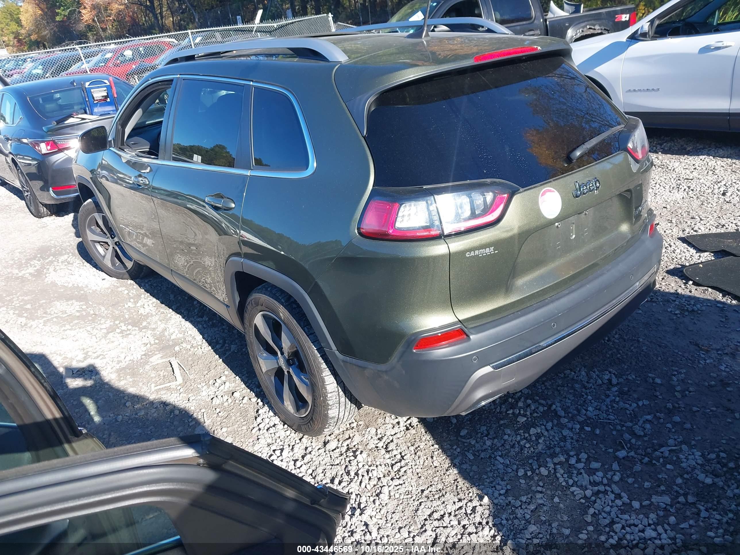 JEEP CHEROKEE image 3