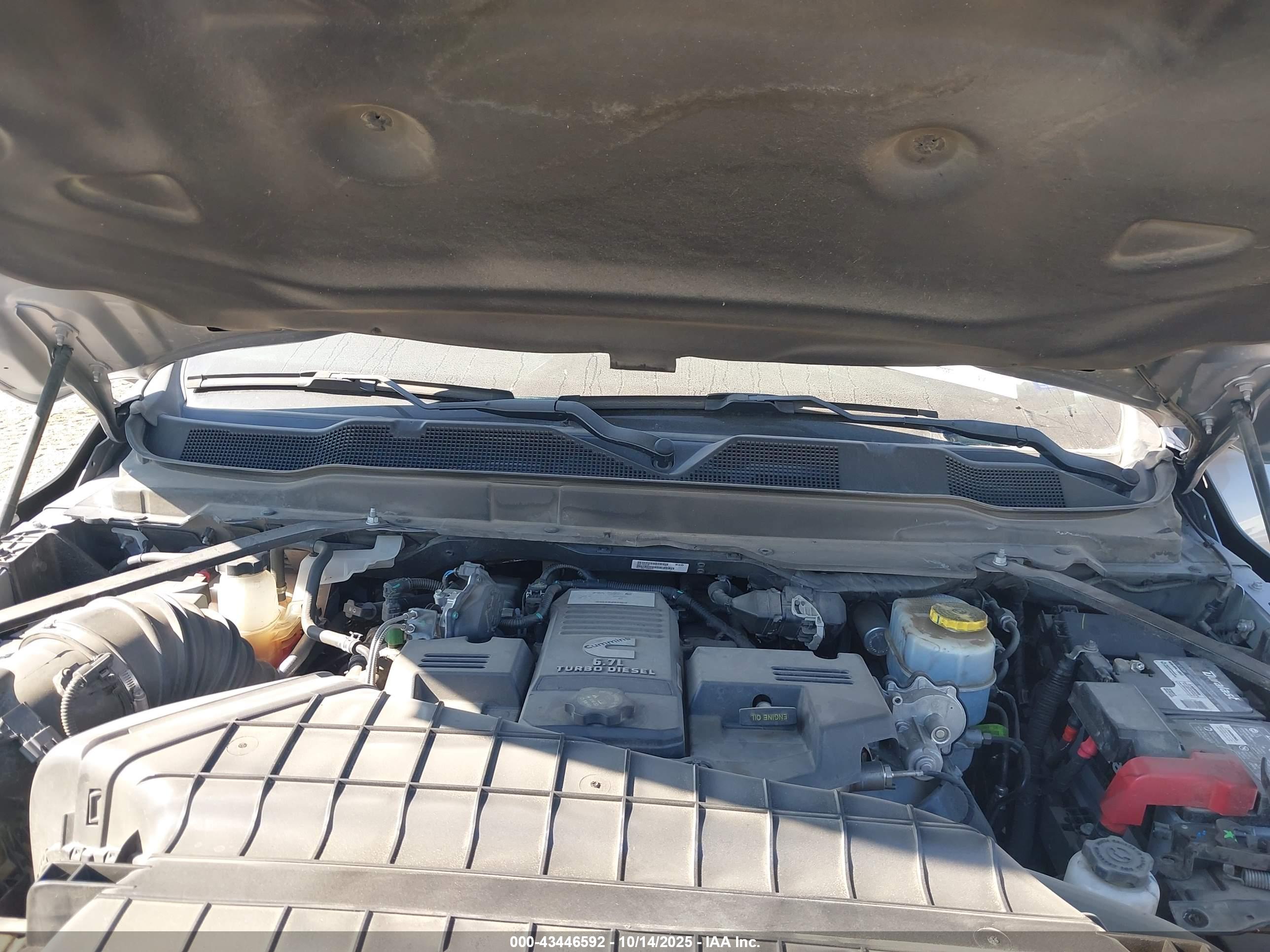 RAM 2500 image 10