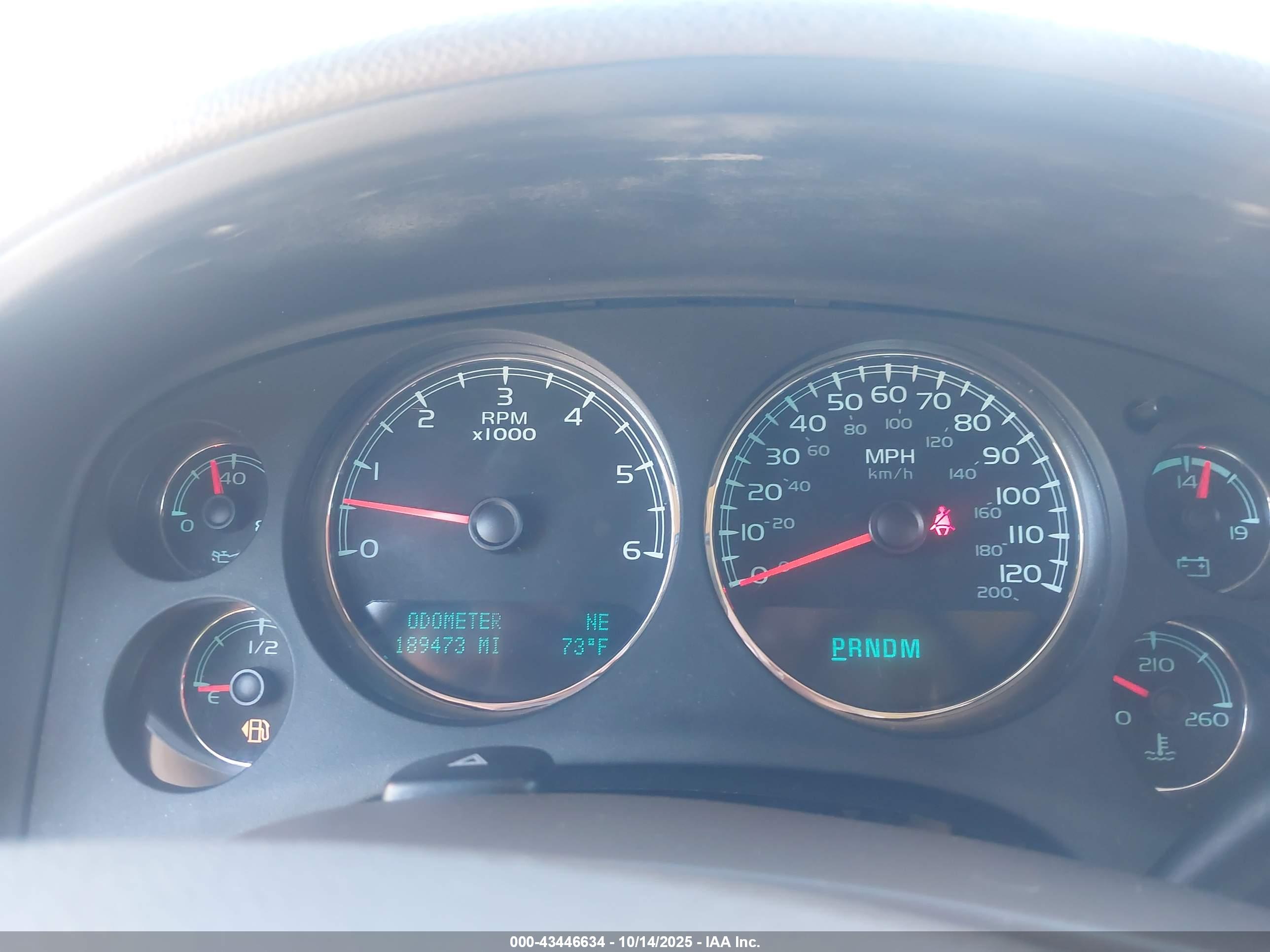CHEVROLET TAHOE image 7