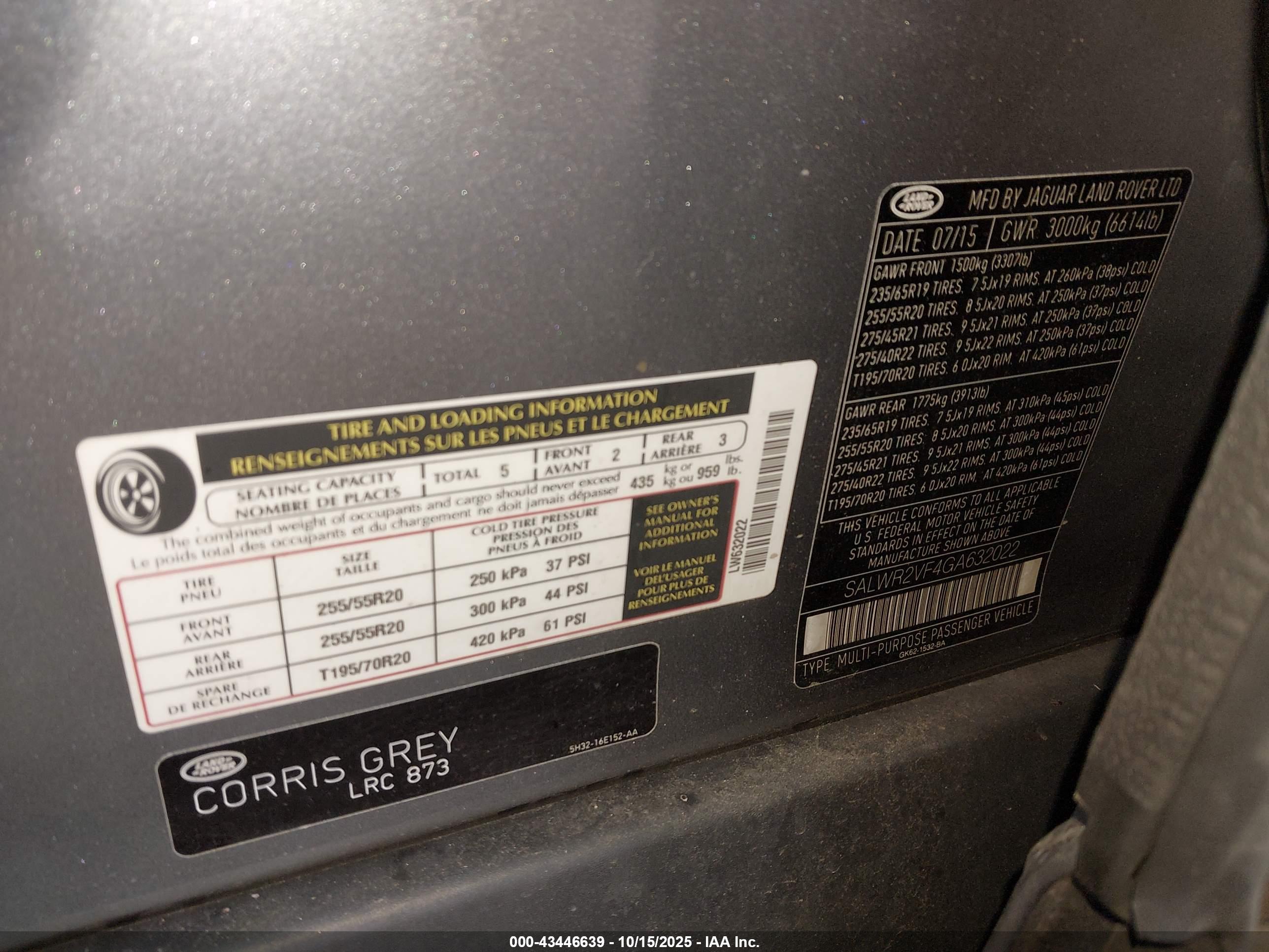 LAND ROVER image 9