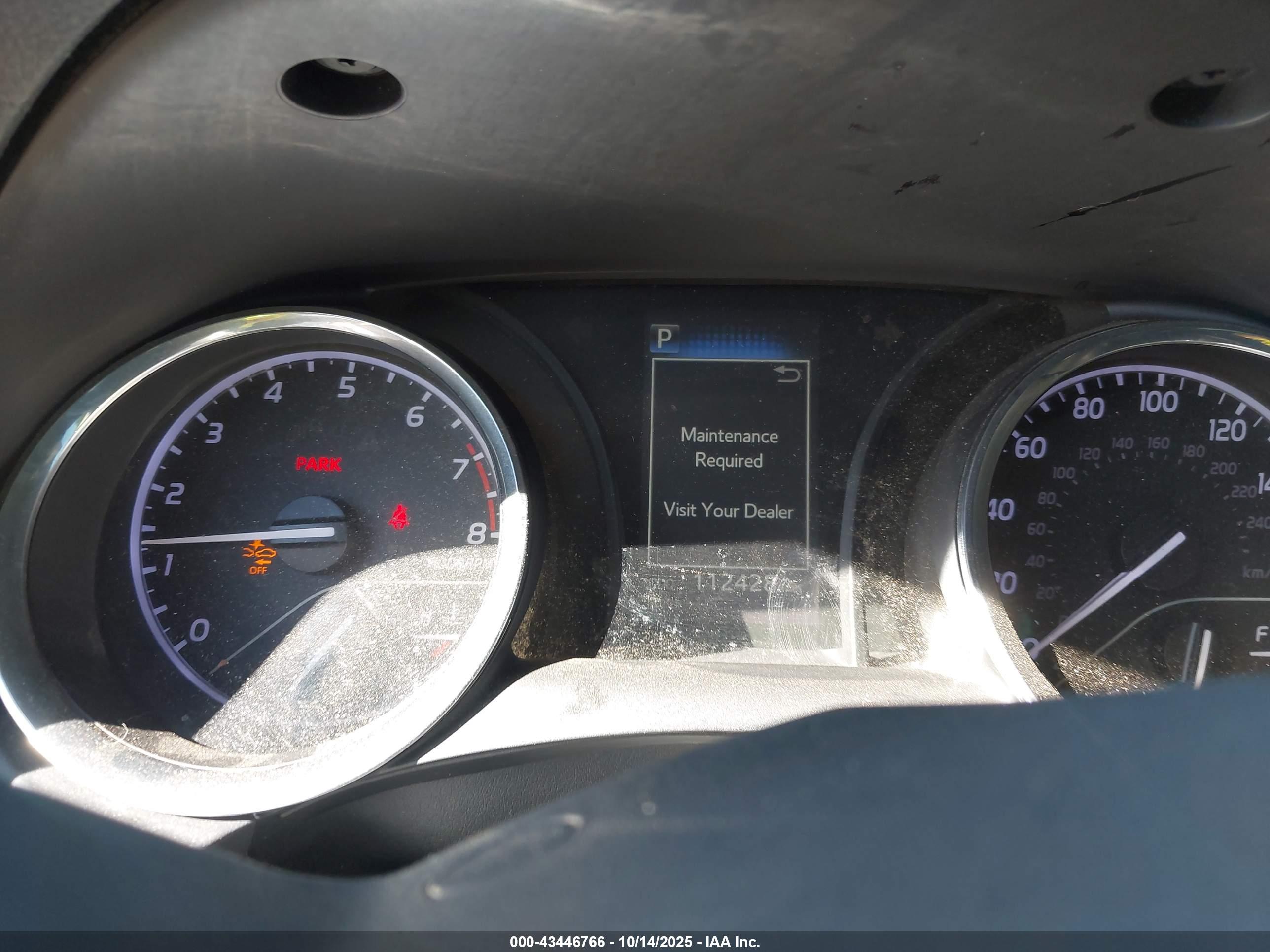 TOYOTA CAMRY image 7