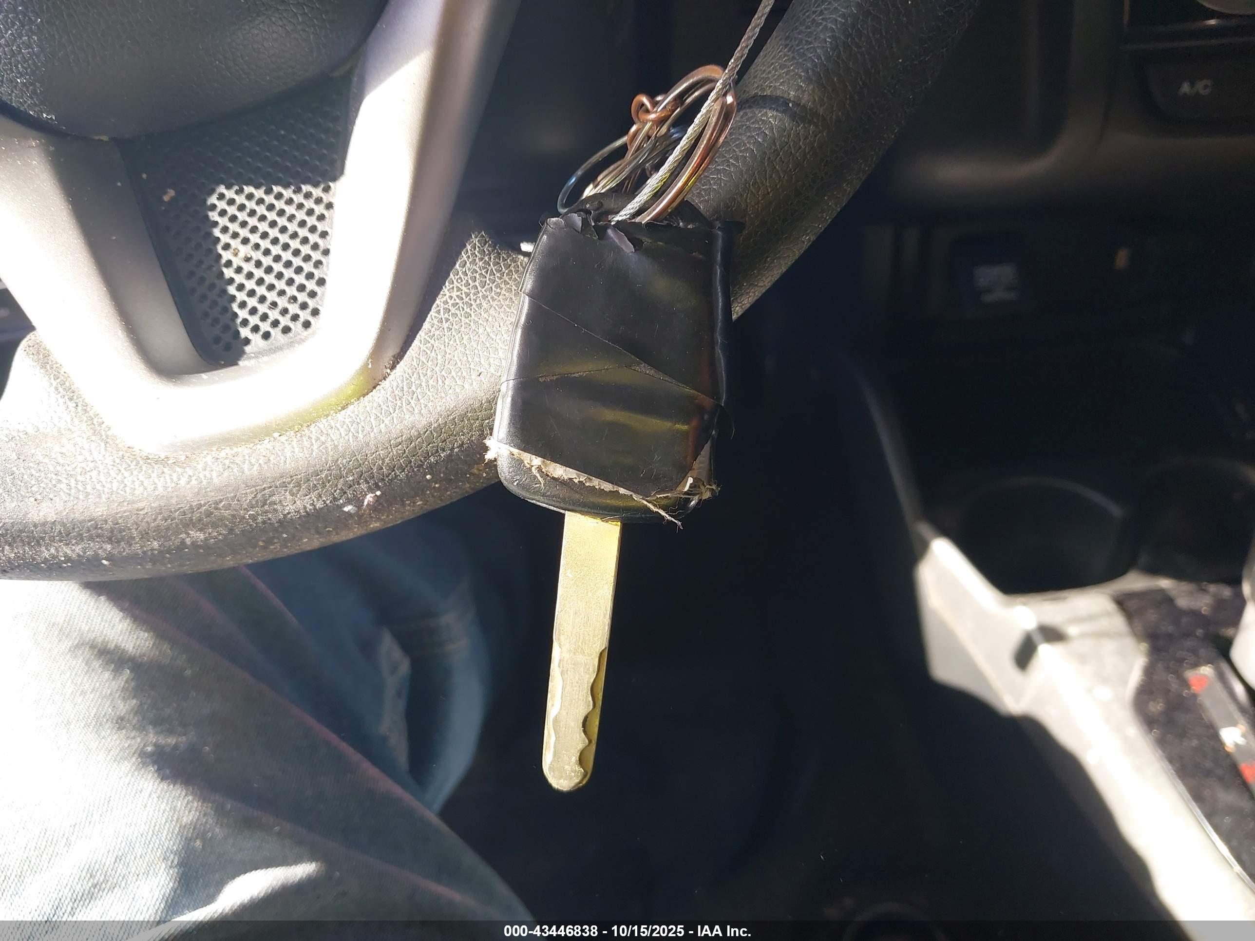 HONDA FIT image 11