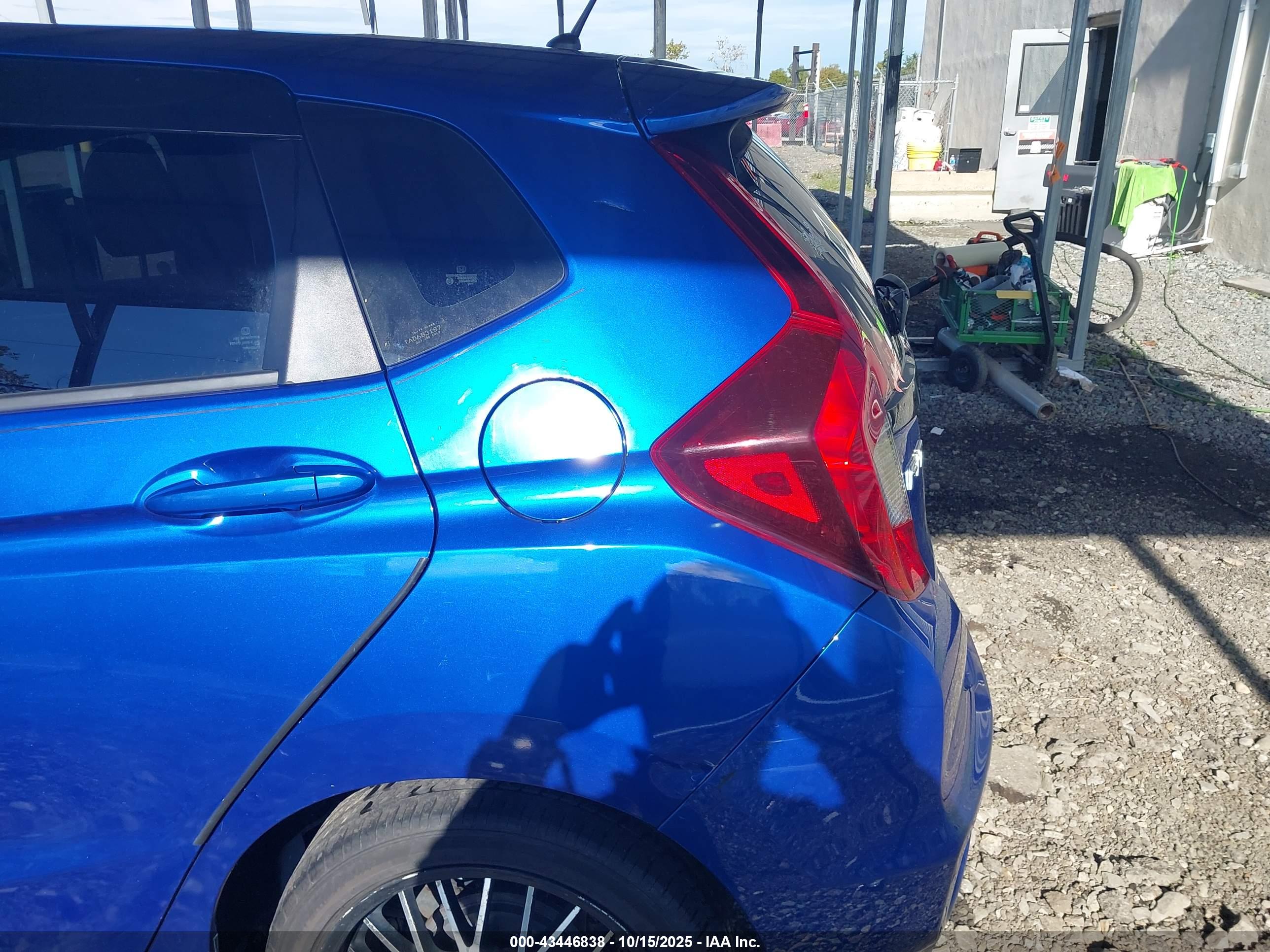 HONDA FIT image 6