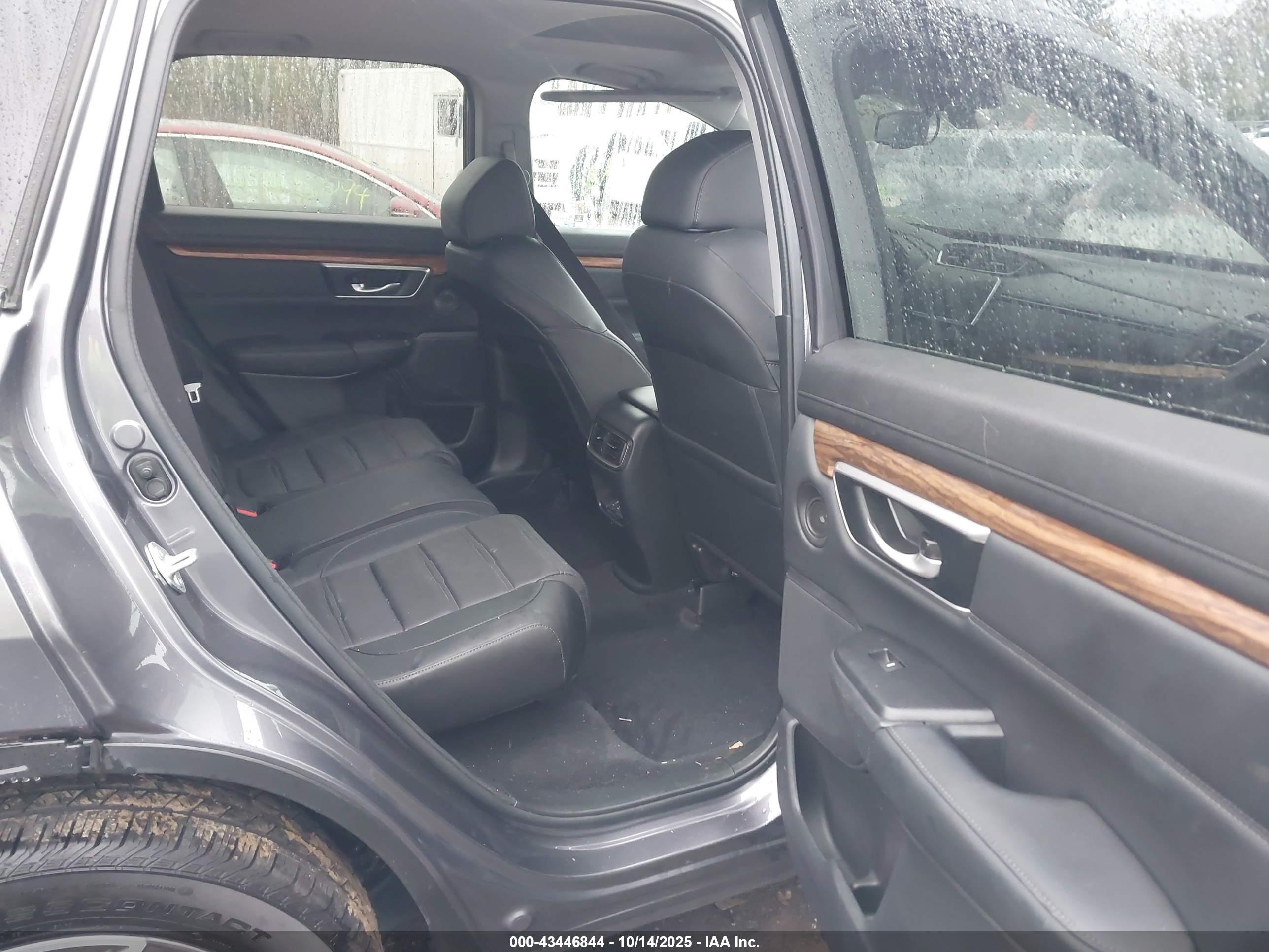 HONDA CR-V image 8