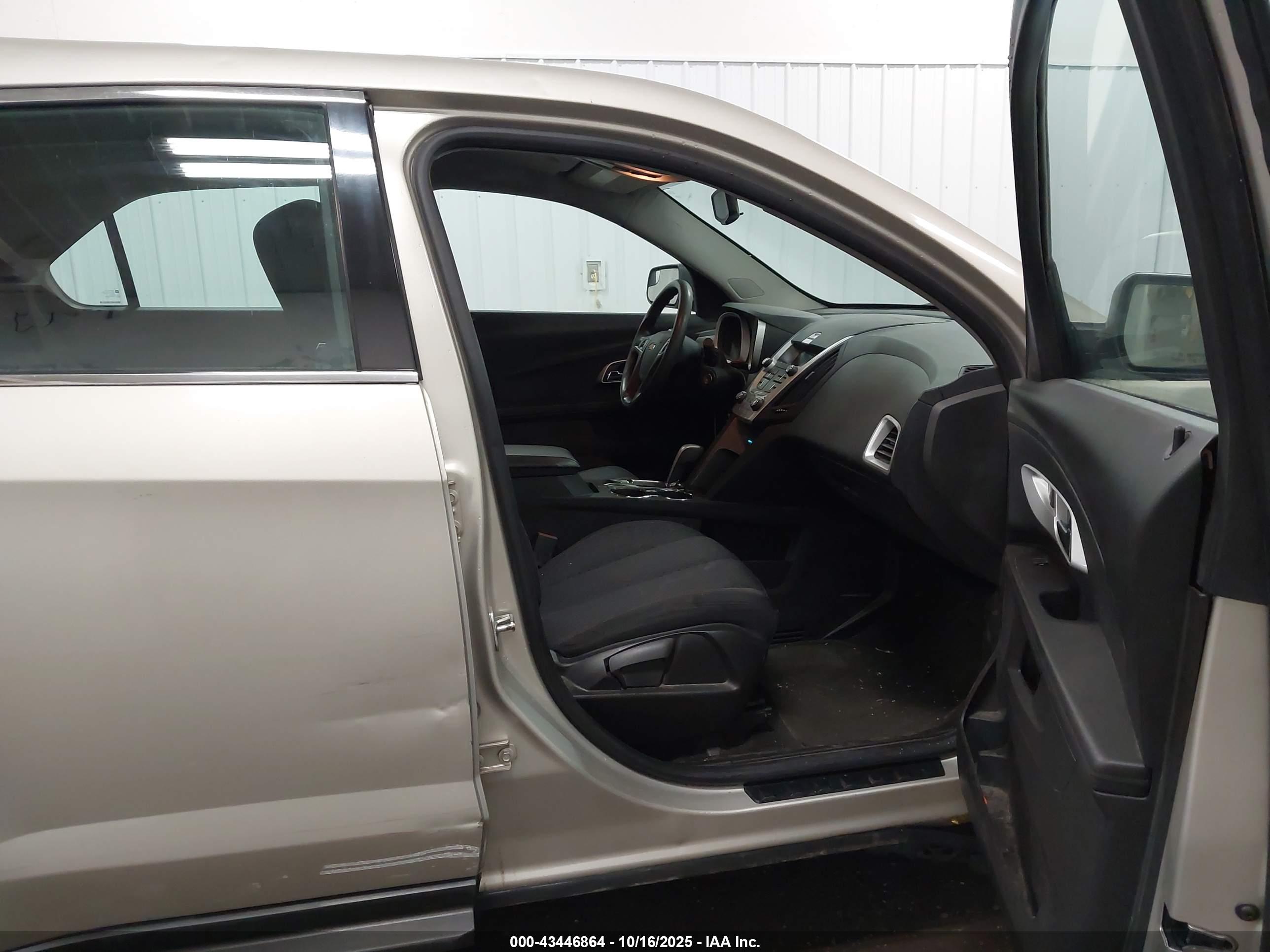 CHEVROLET EQUINOX image 5