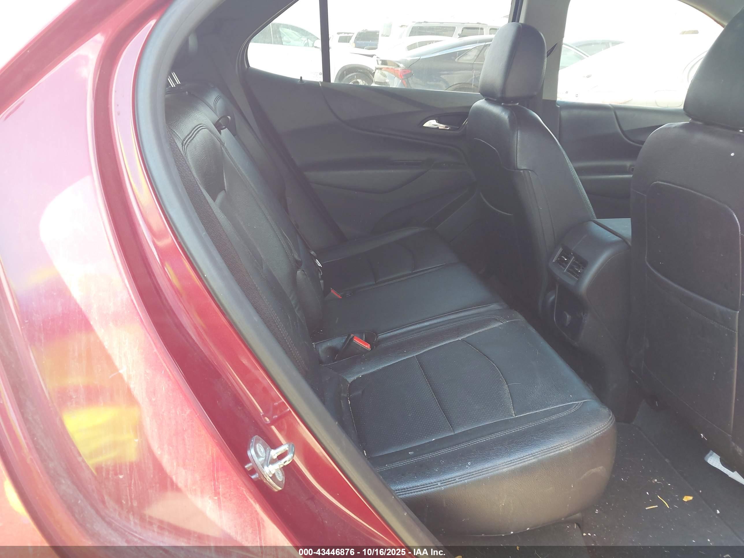 CHEVROLET EQUINOX image 8