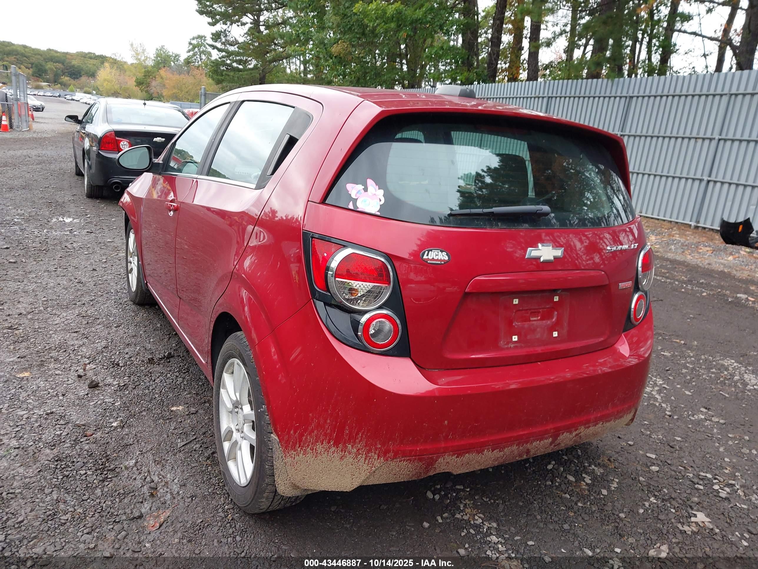 CHEVROLET SONIC image 3