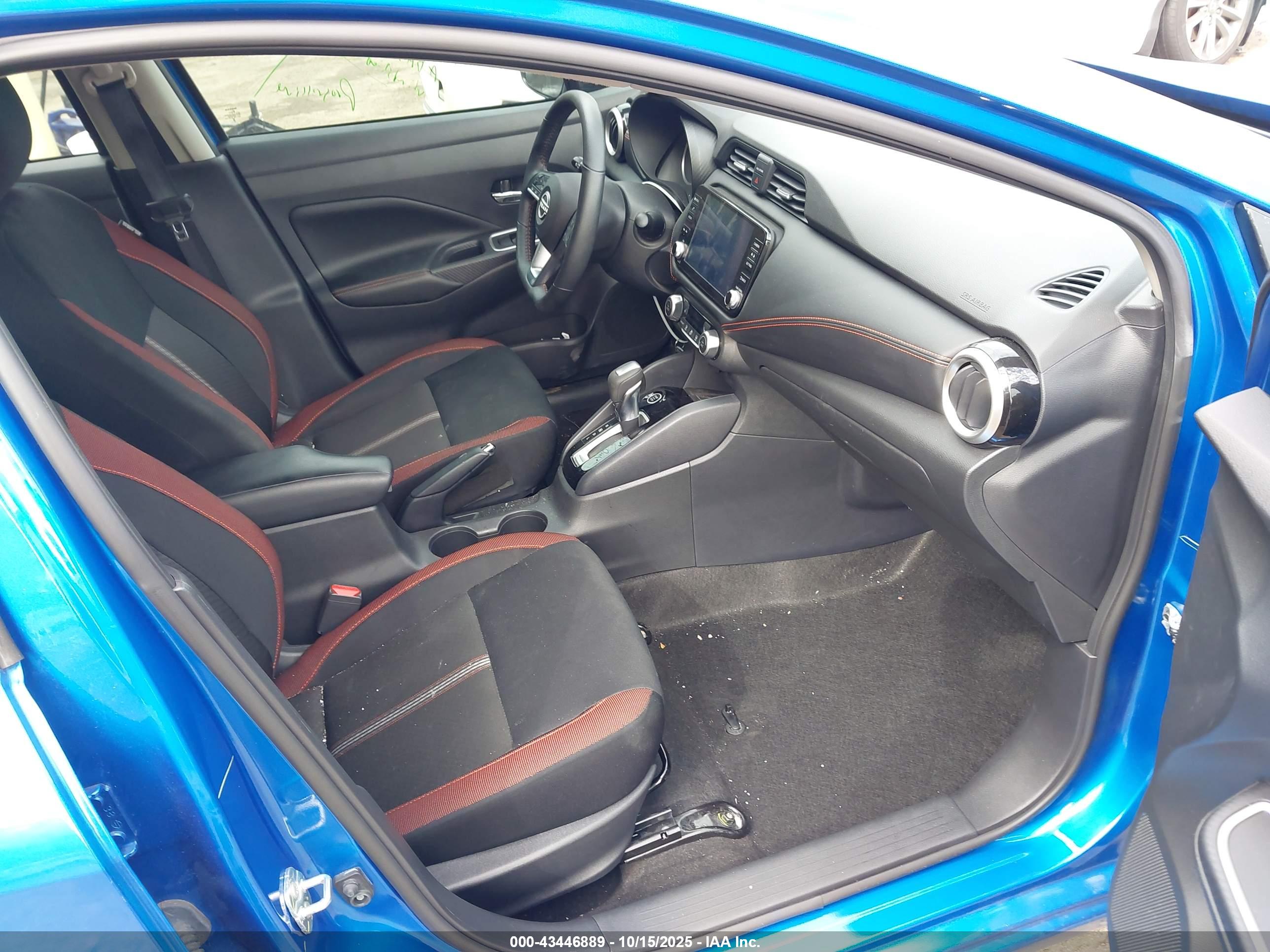 NISSAN VERSA image 5