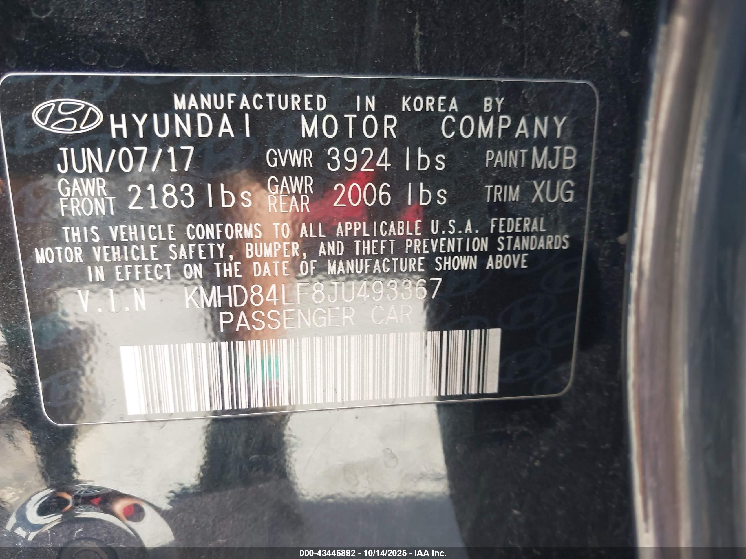 HYUNDAI ELANTRA image 9