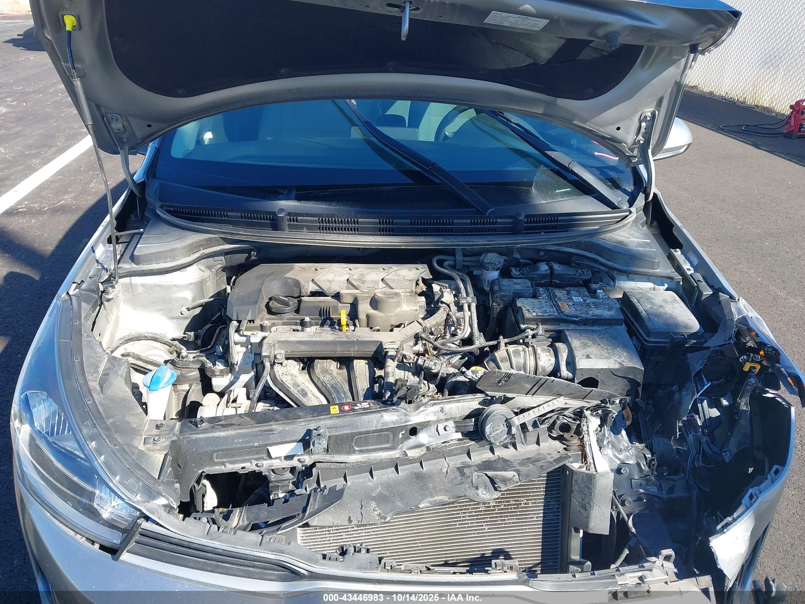 KIA RIO image 10