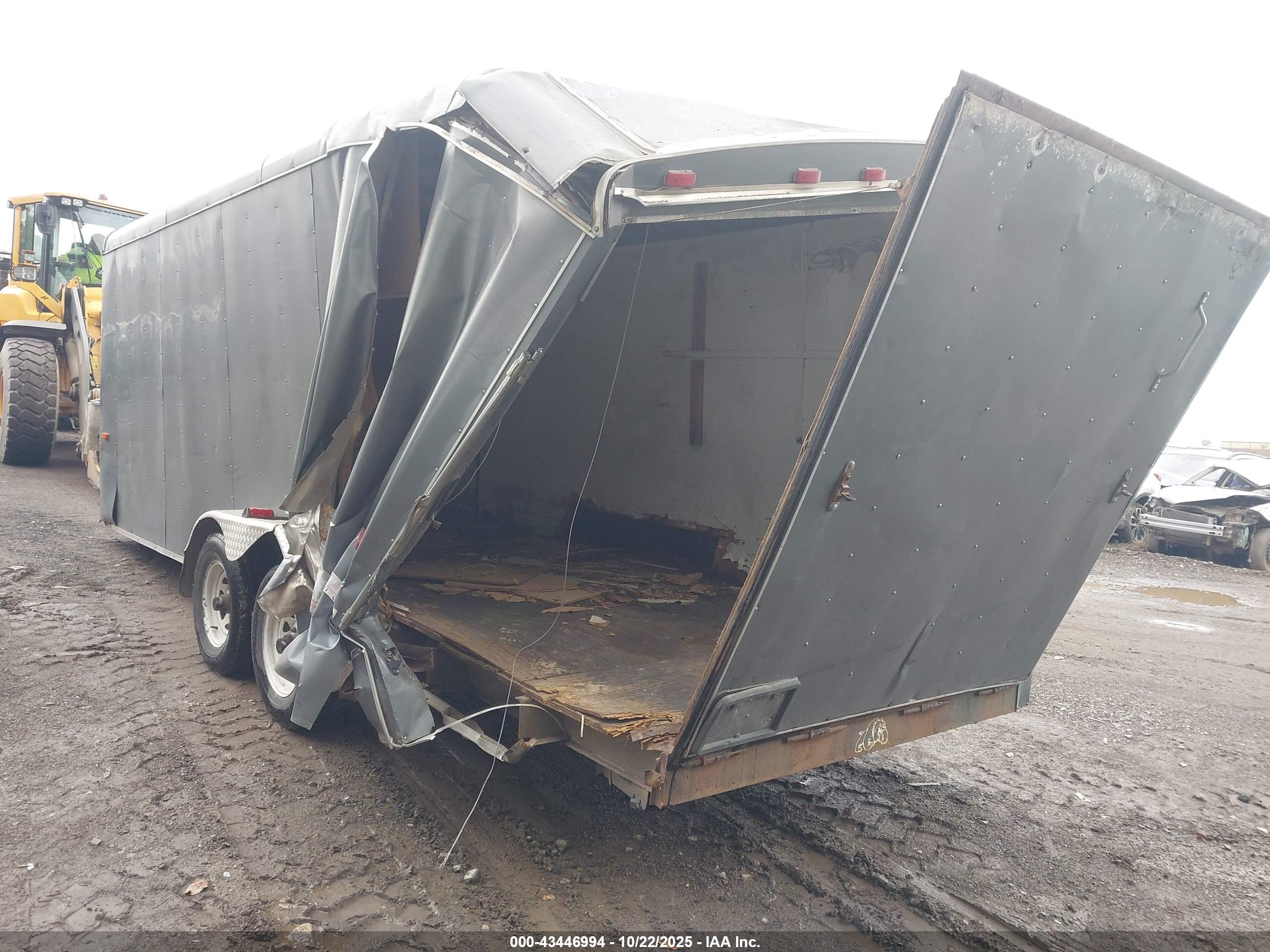 HAULIN TRAILER image 3