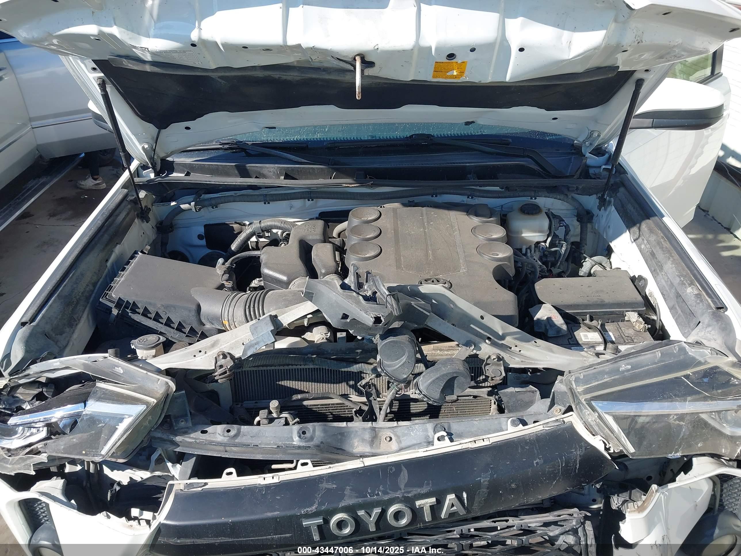 TOYOTA 4RUNNER image 10