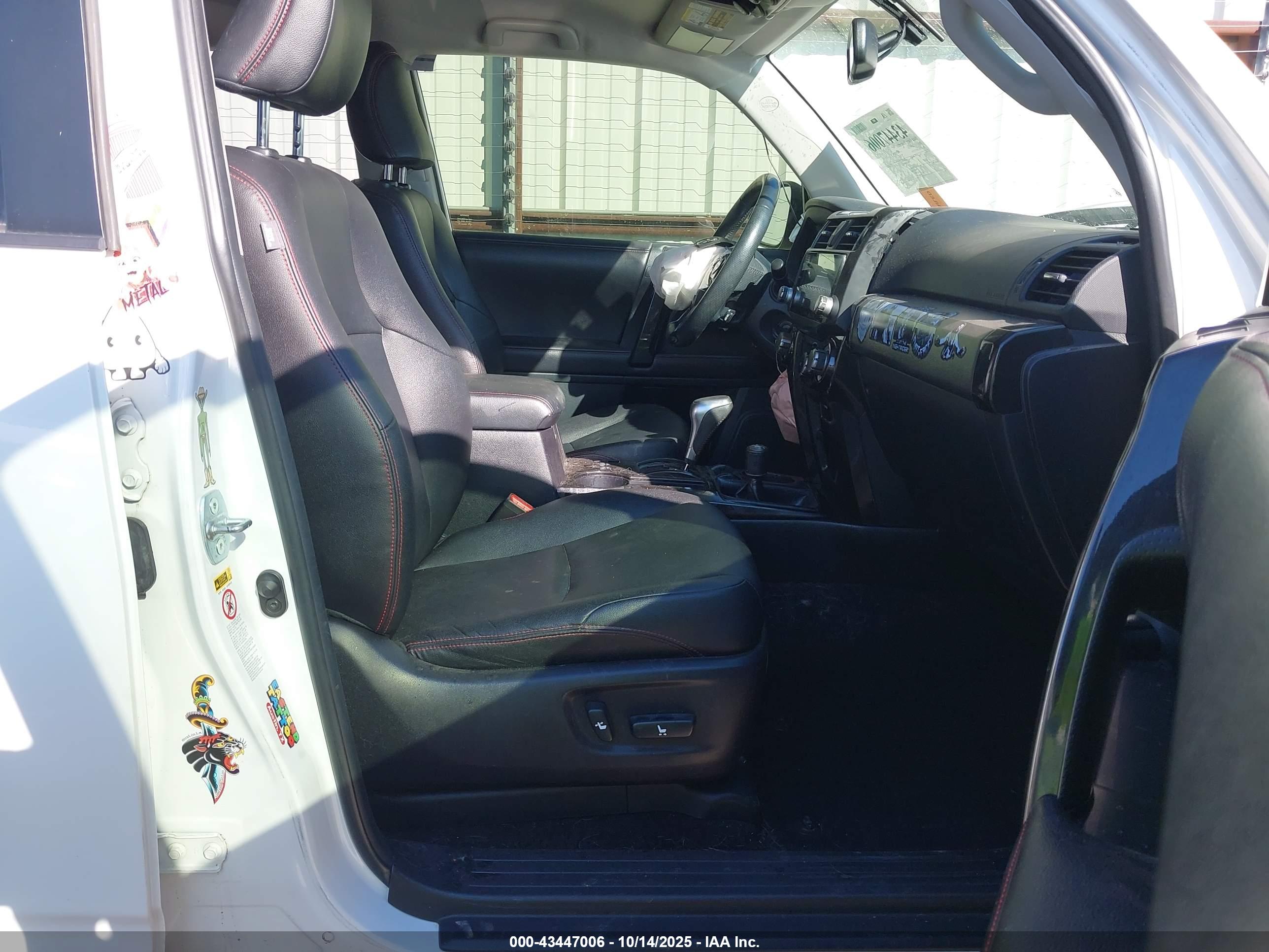 TOYOTA 4RUNNER image 5