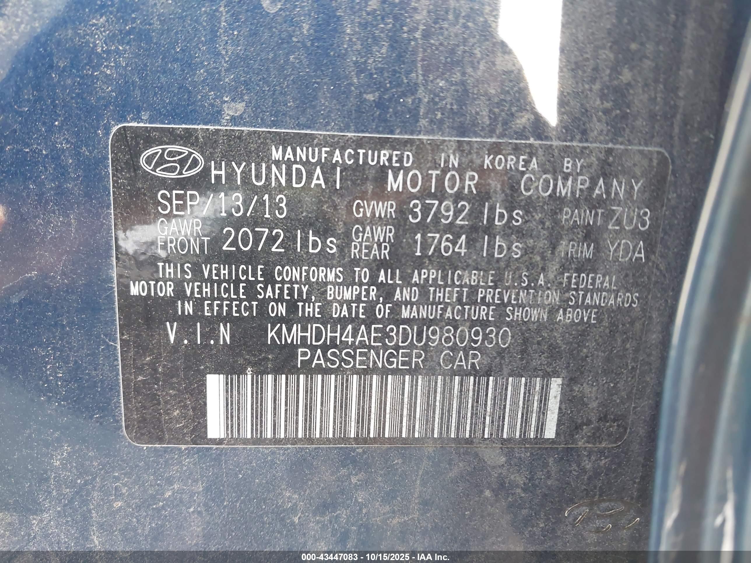 HYUNDAI ELANTRA image 9