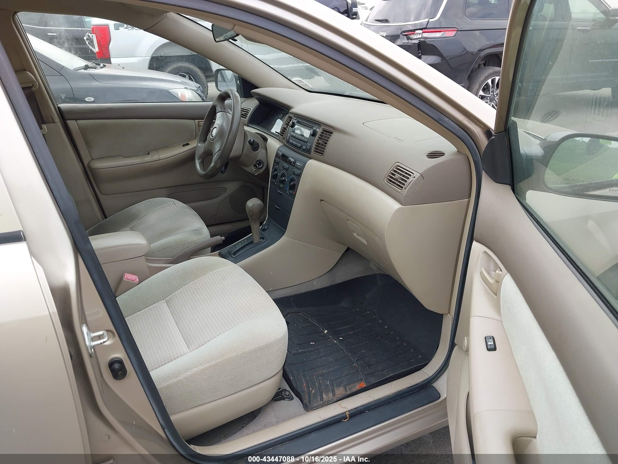 TOYOTA COROLLA image 5