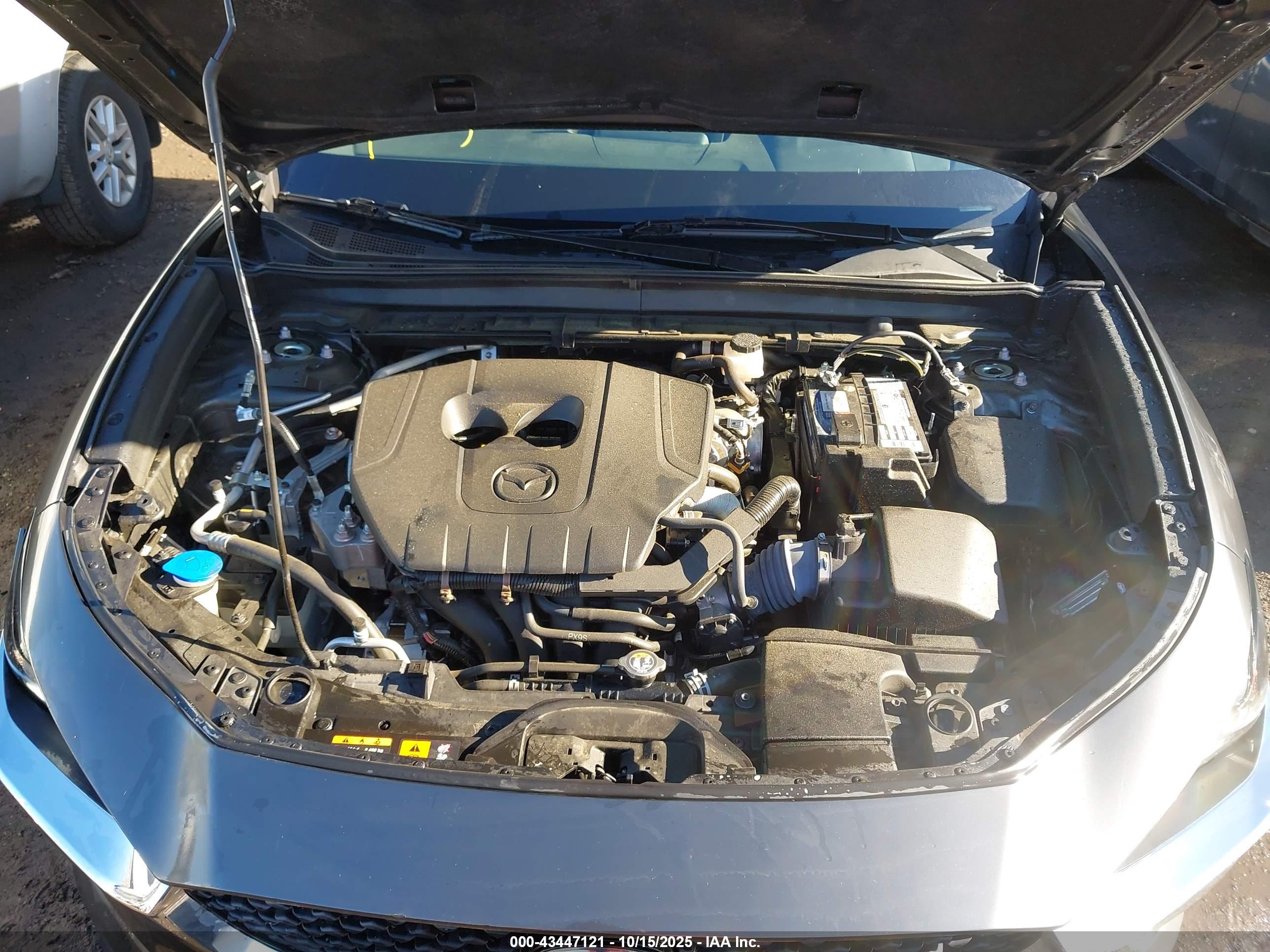 MAZDA CX-30 image 10