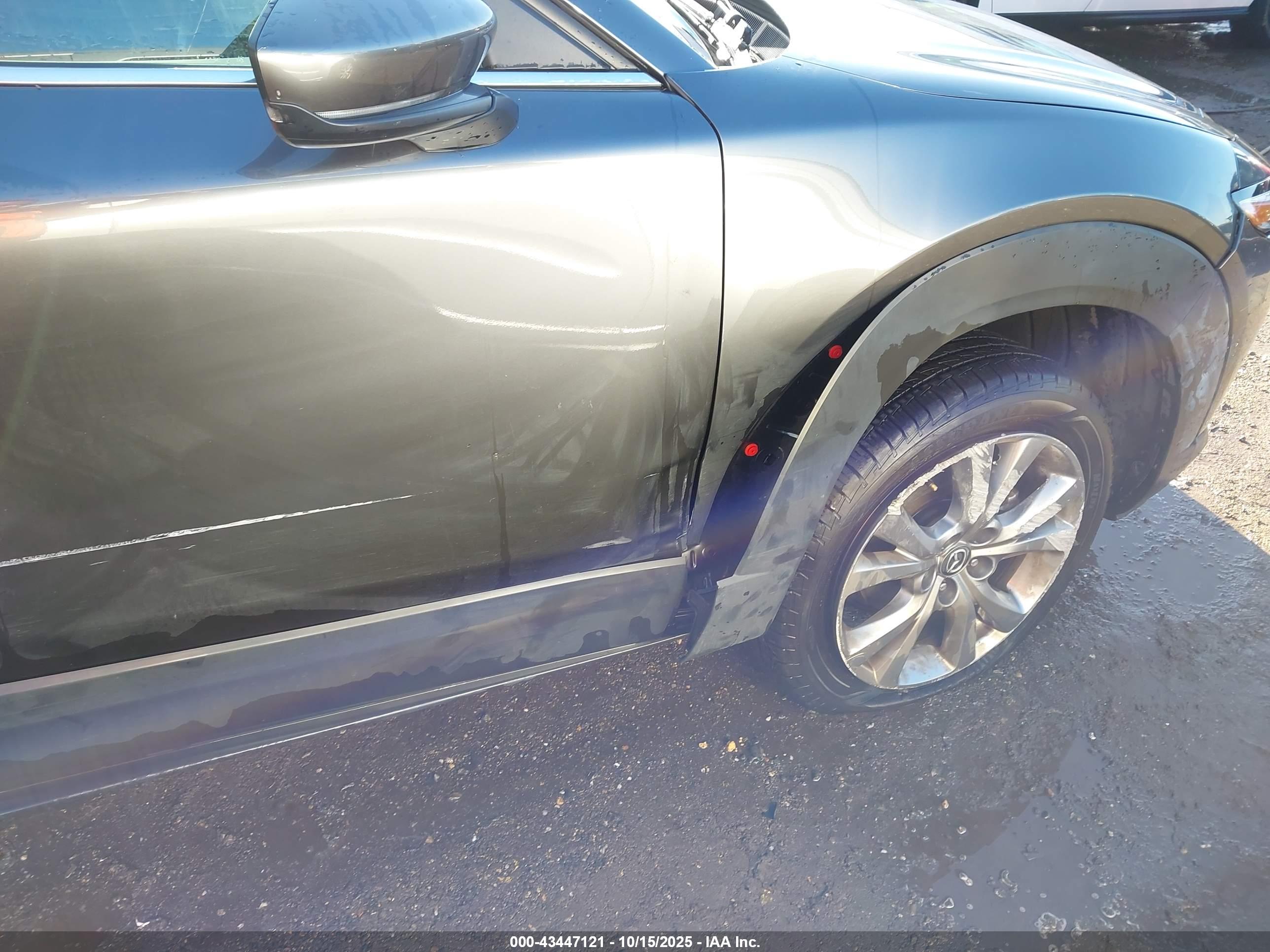 MAZDA CX-30 image 6